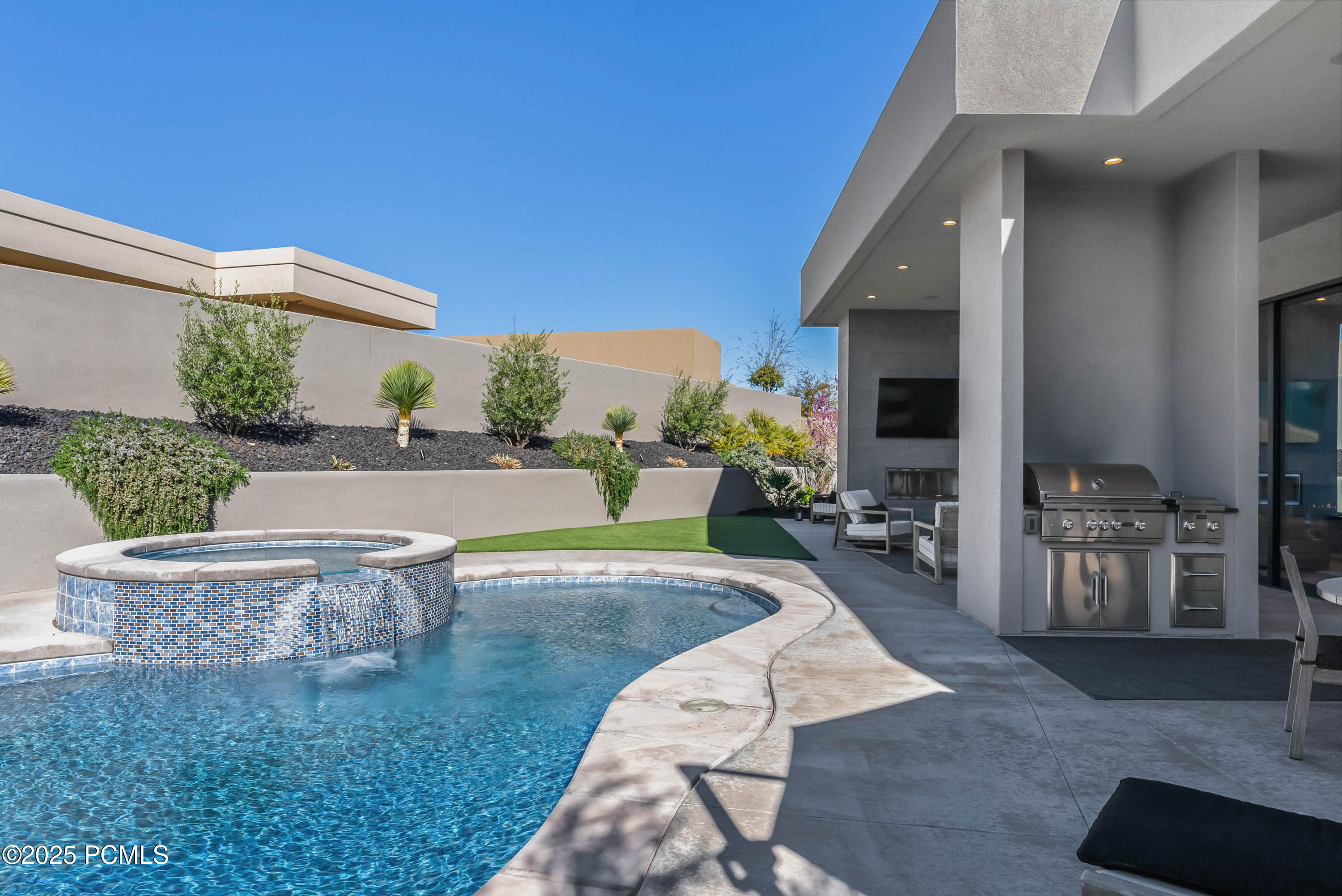 675 E South Wall Circle, Ivins, Utah image 40