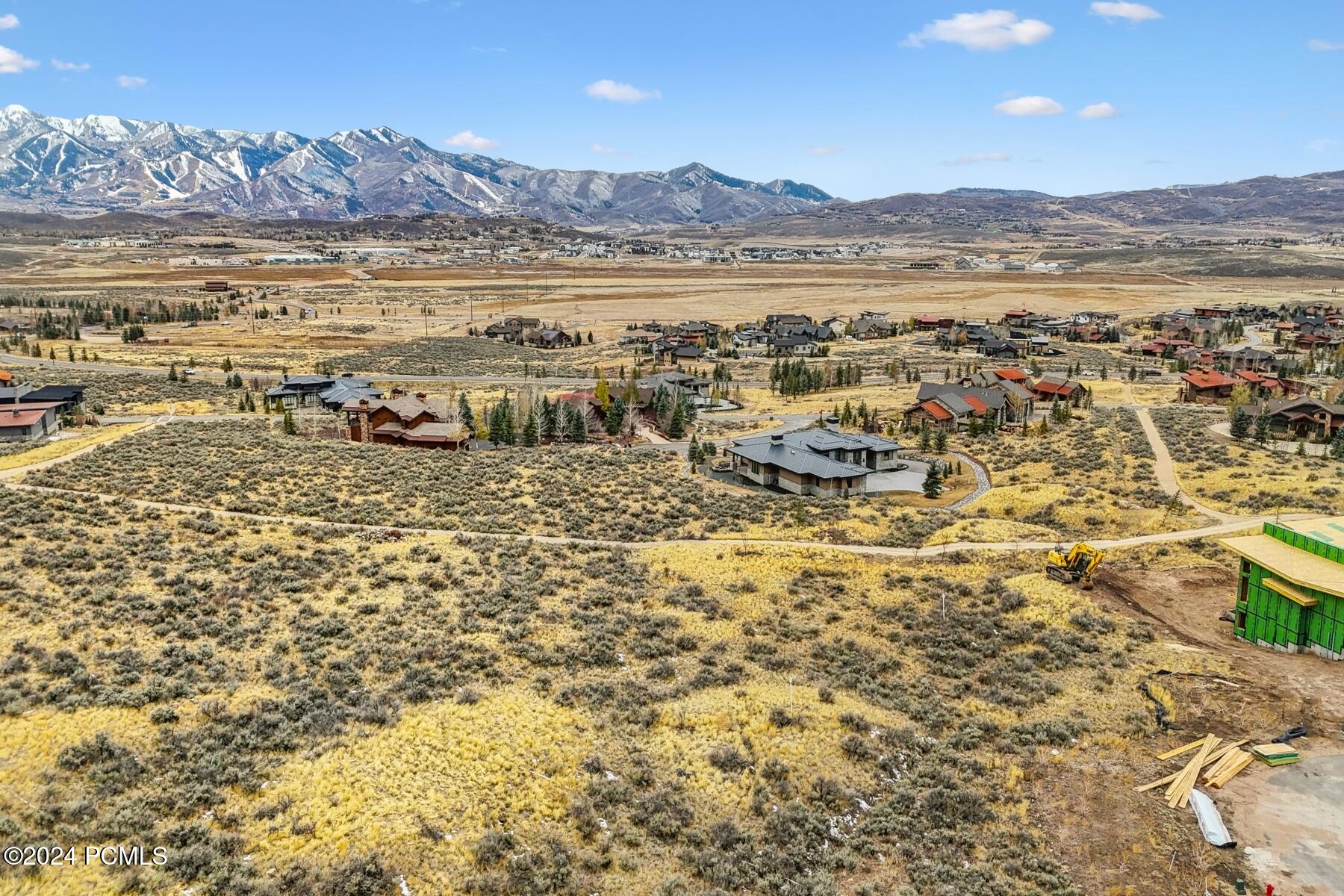 Park City, Utah 84098, United States, 5 Bedrooms Bedrooms, ,7 BathroomsBathrooms,Residential,Pending,27375