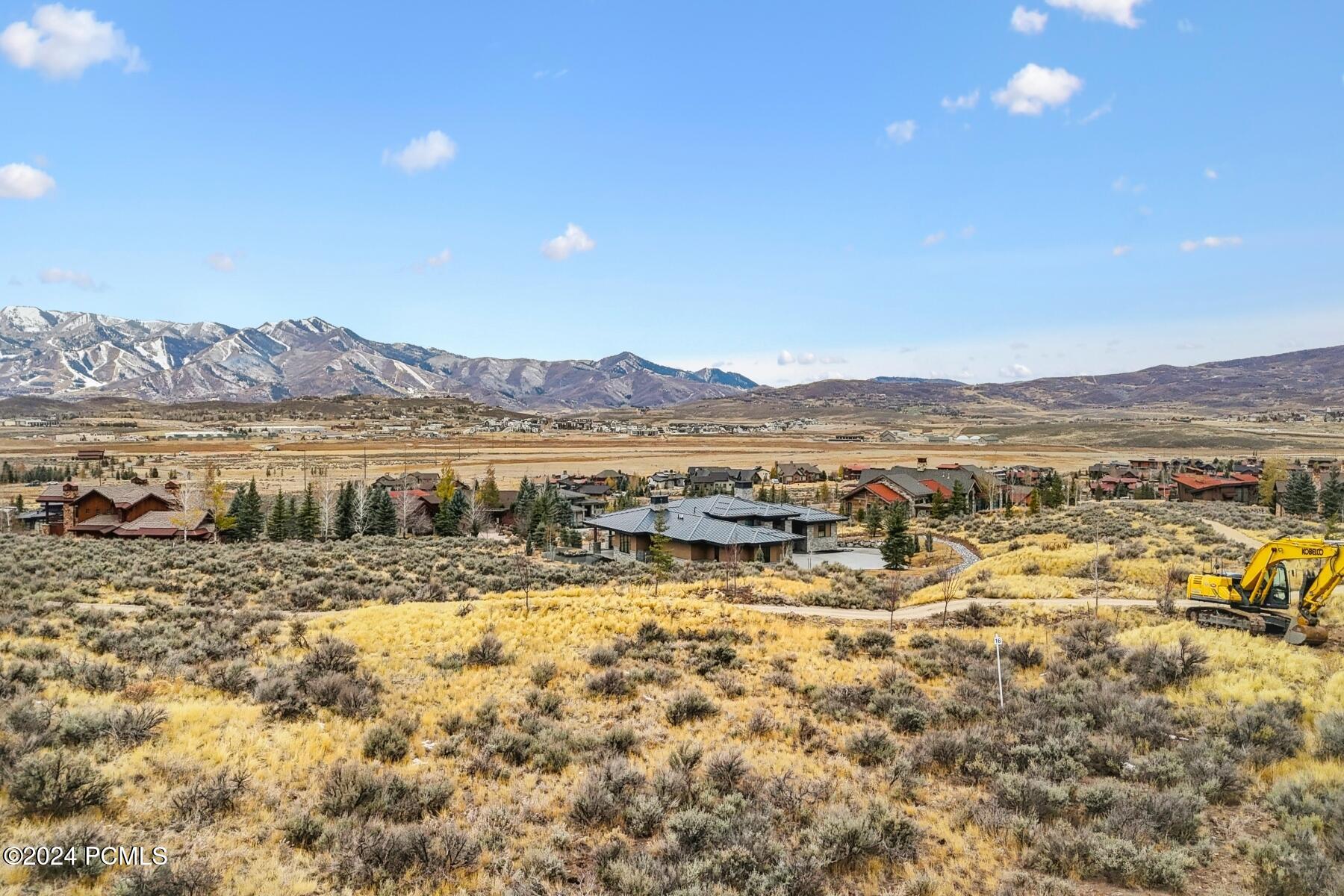 Park City, Utah 84098, United States, 5 Bedrooms Bedrooms, ,7 BathroomsBathrooms,Residential,Pending,27375