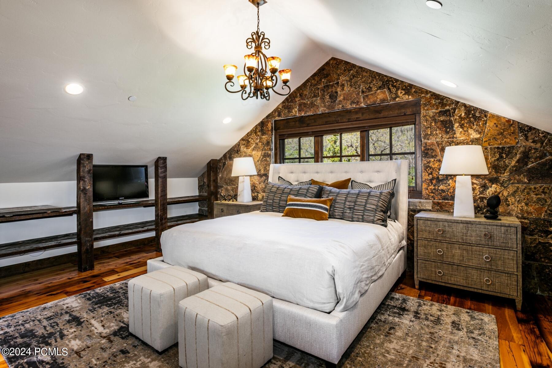 Park City, Utah 84098, United States, 5 Bedrooms Bedrooms, ,7 BathroomsBathrooms,Residential,Pending,55774