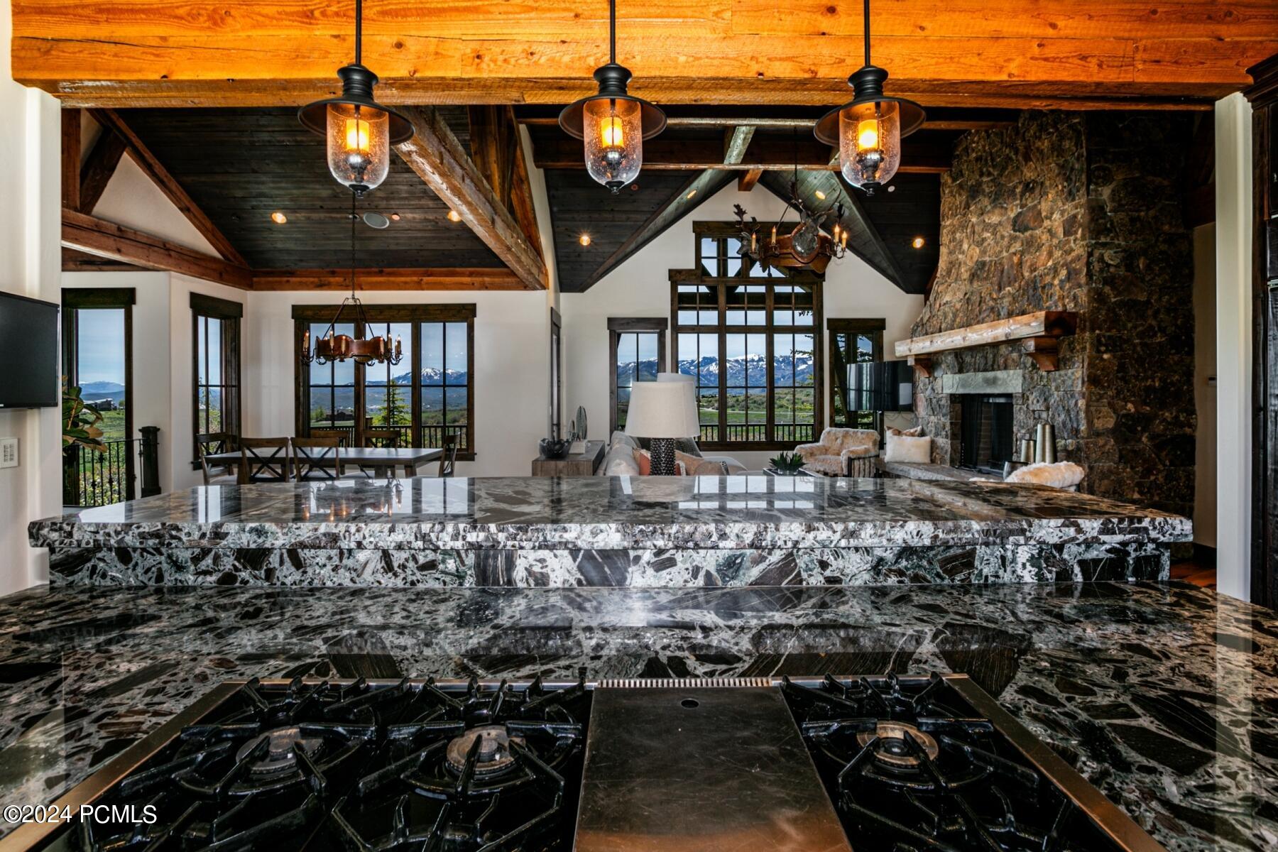 Park City, Utah 84098, United States, 5 Bedrooms Bedrooms, ,7 BathroomsBathrooms,Residential,Pending,55774