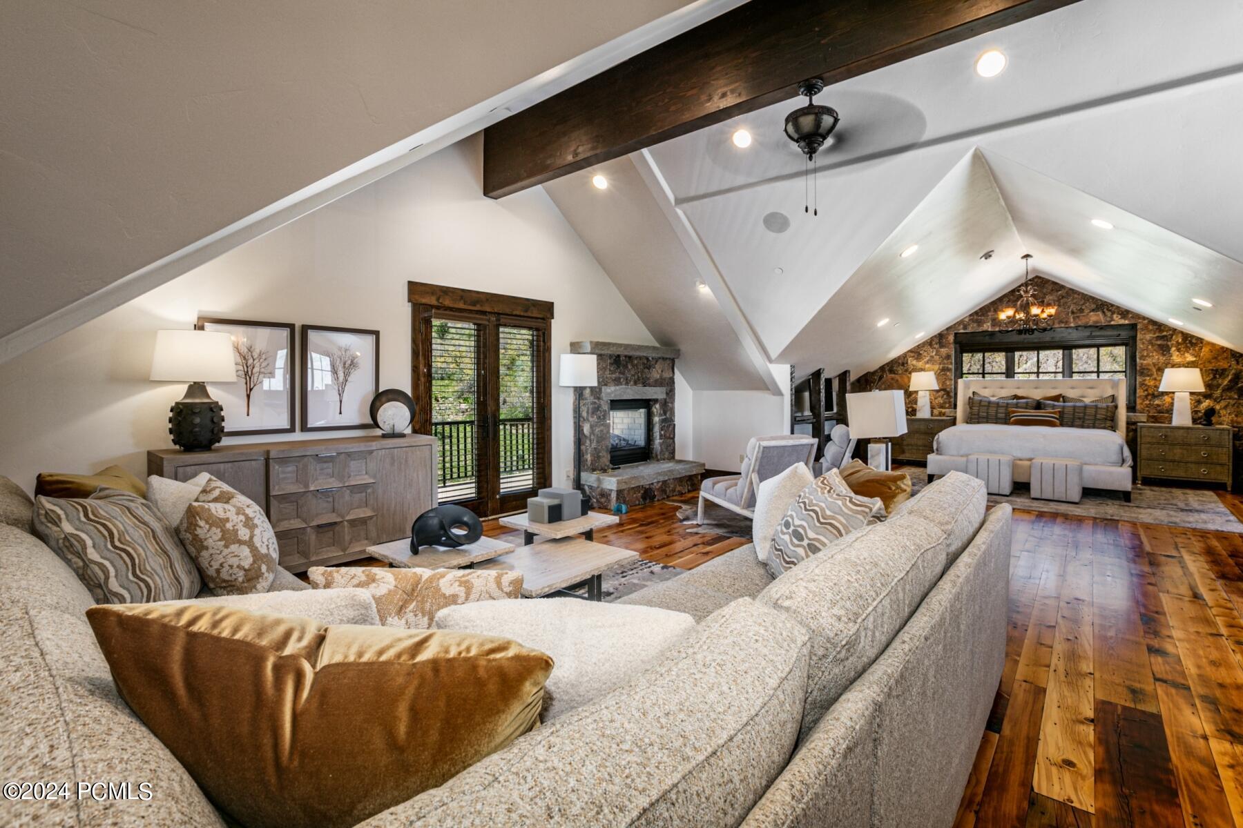 Park City, Utah 84098, United States, 5 Bedrooms Bedrooms, ,7 BathroomsBathrooms,Residential,Pending,55774