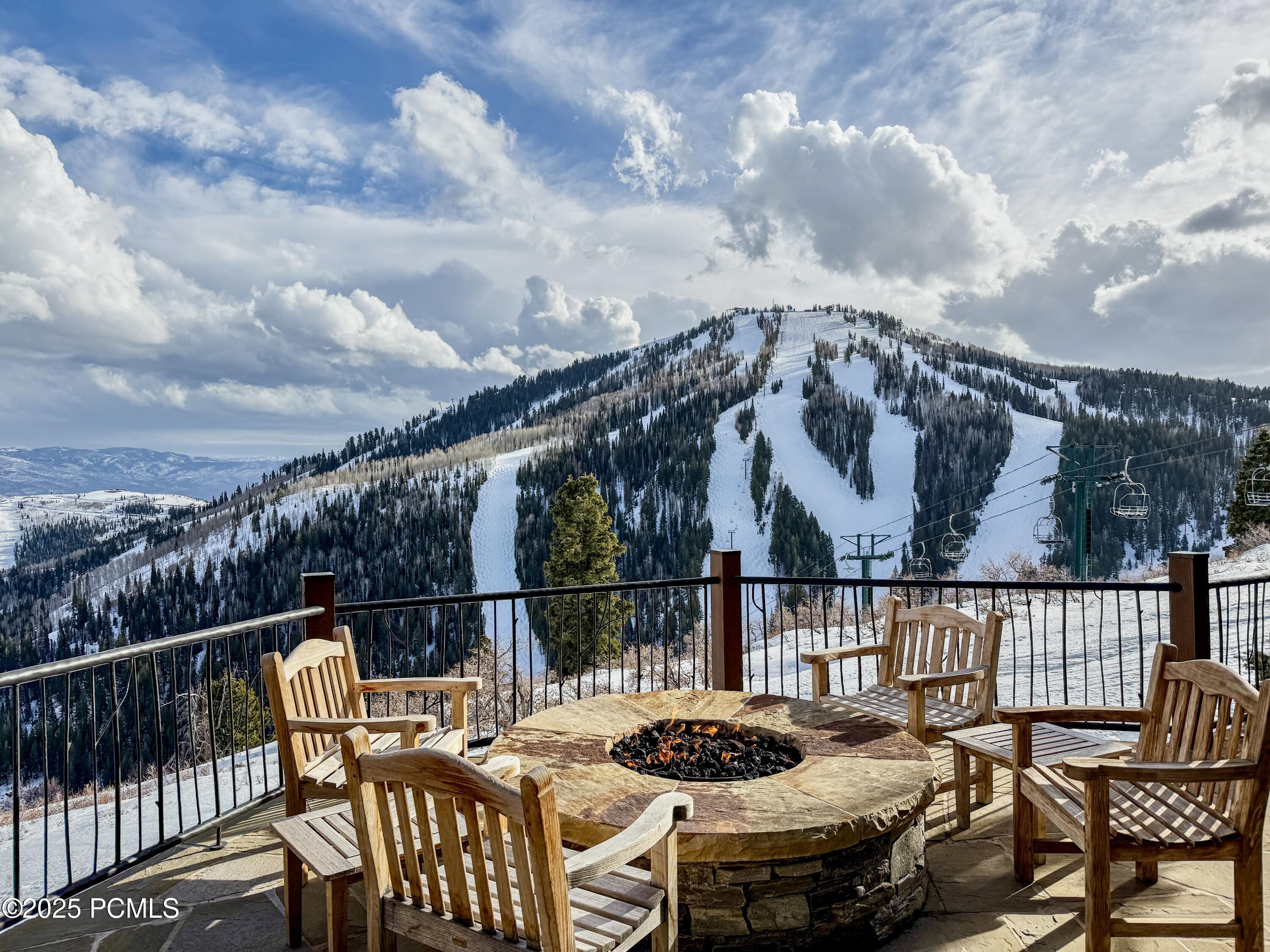 Park City, Utah 84060, United States, 8 Bedrooms Bedrooms, ,13 BathroomsBathrooms,Residential,Active,36944