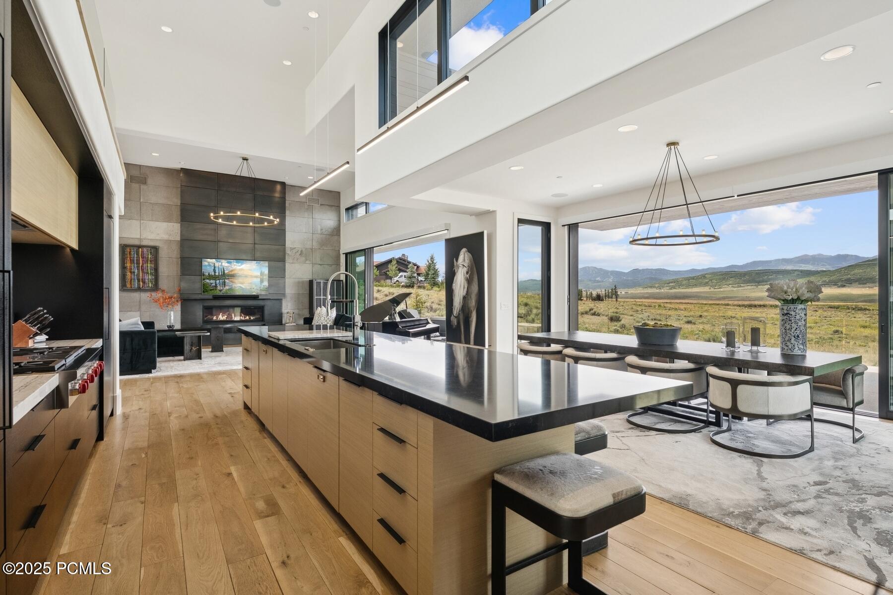 Park City, Utah 84098, United States, 5 Bedrooms Bedrooms, ,8 BathroomsBathrooms,Residential,Active,88416