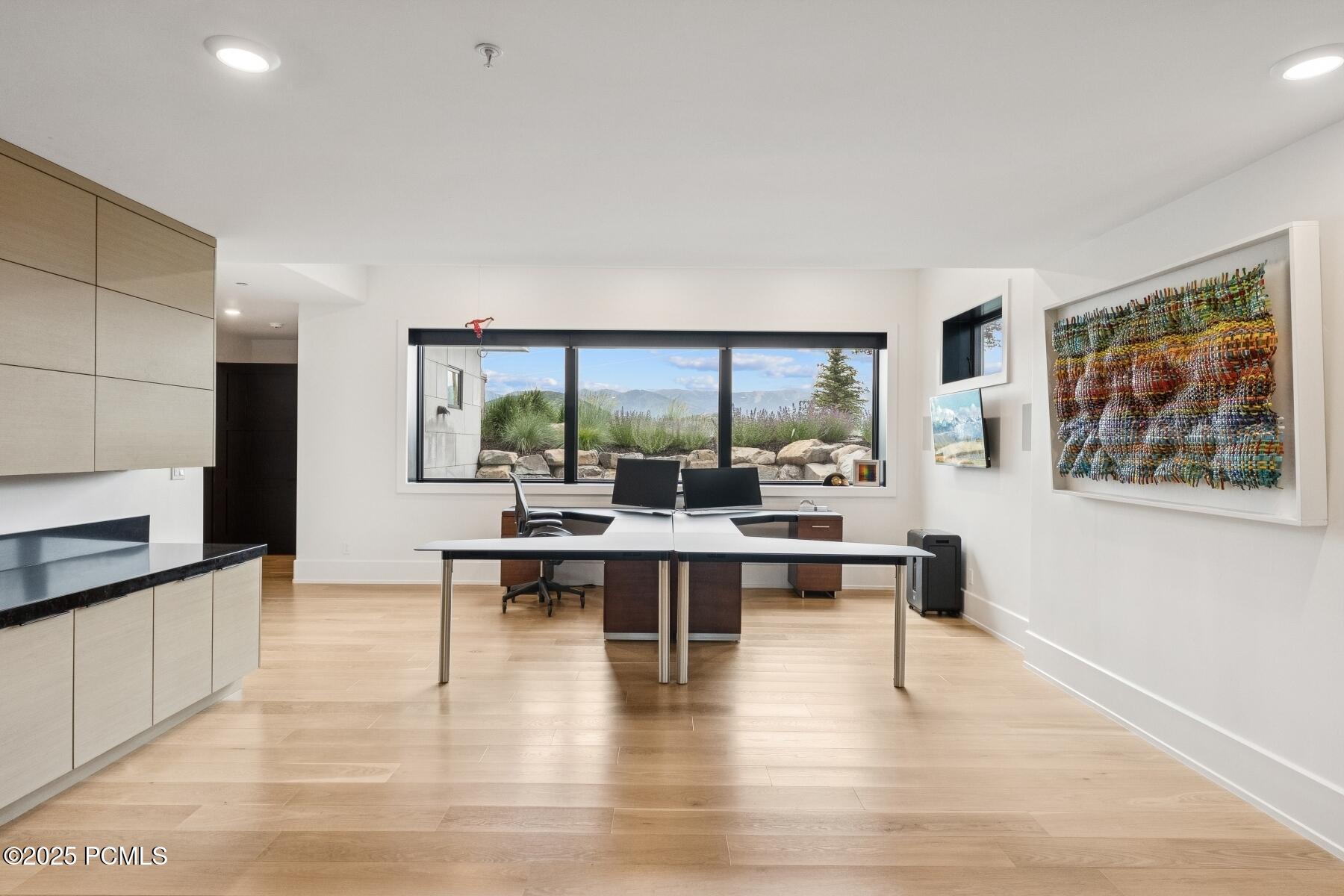 Park City, Utah 84098, United States, 5 Bedrooms Bedrooms, ,8 BathroomsBathrooms,Residential,Active,88416