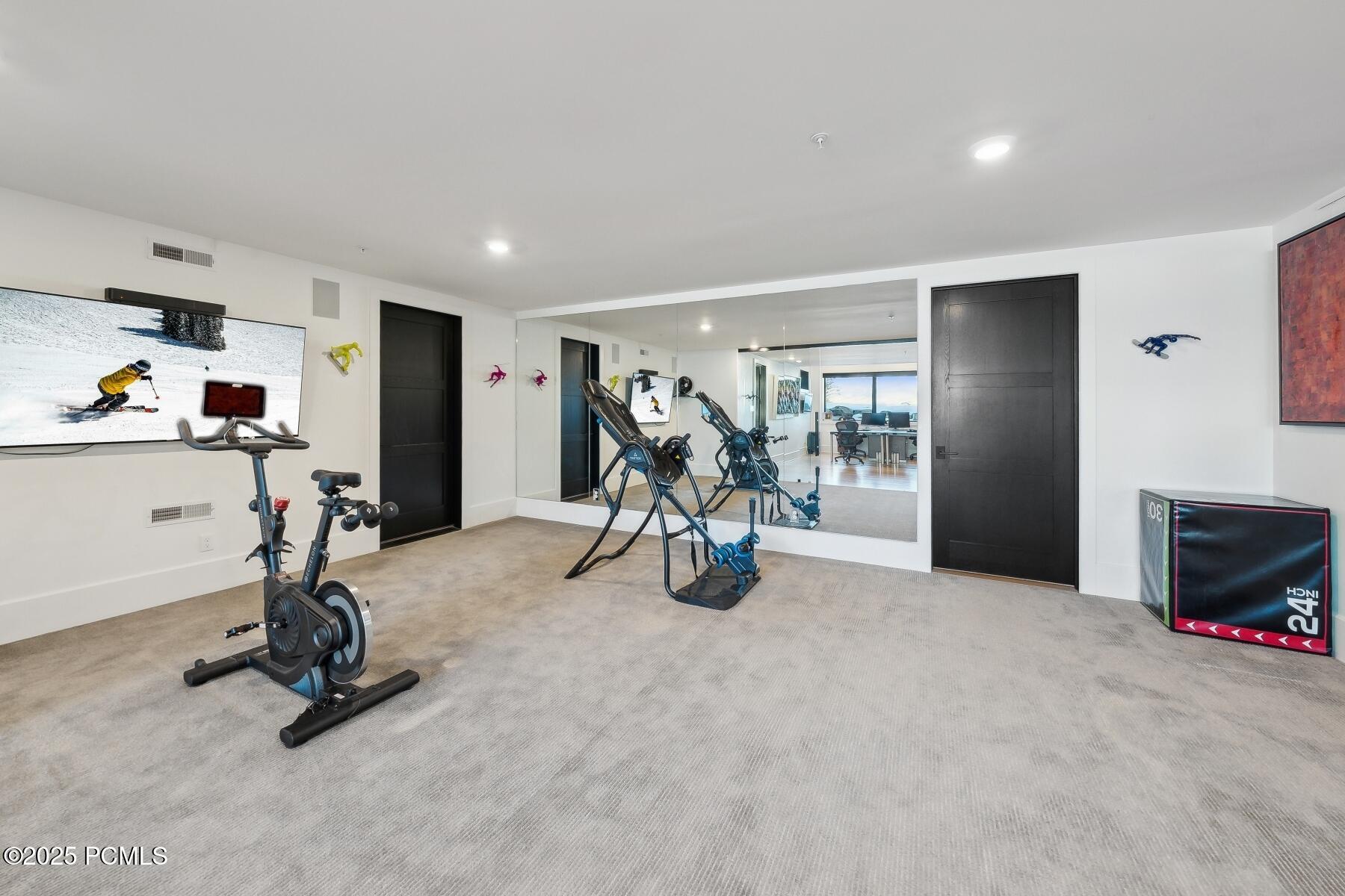 Park City, Utah 84098, United States, 5 Bedrooms Bedrooms, ,8 BathroomsBathrooms,Residential,Active,88416