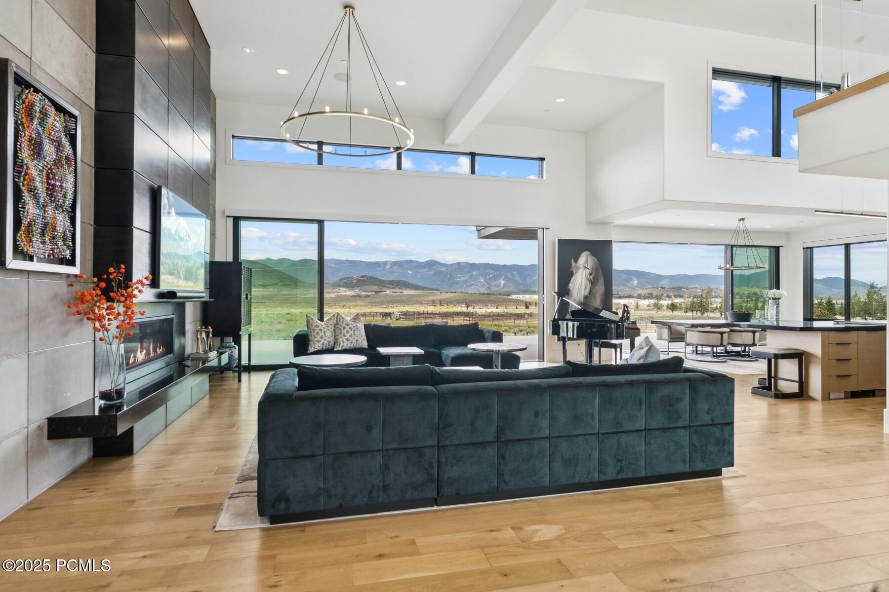 Park City, Utah 84098, United States, 5 Bedrooms Bedrooms, ,8 BathroomsBathrooms,Residential,Active,88416