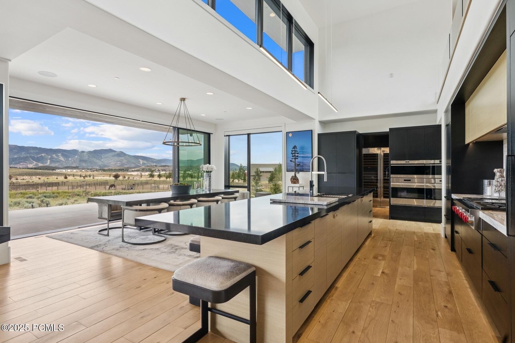 Park City, Utah 84098, United States, 5 Bedrooms Bedrooms, ,8 BathroomsBathrooms,Residential,Active,88416