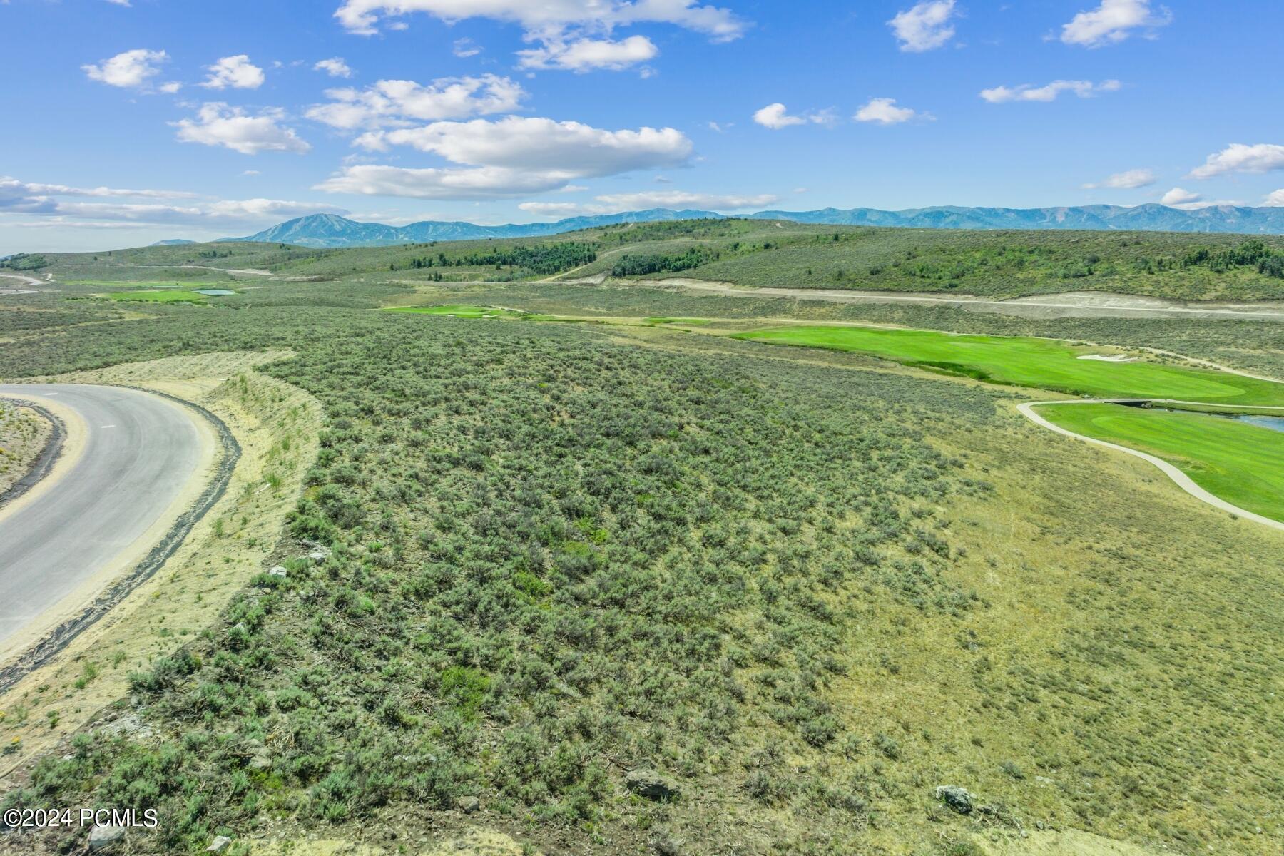 Park City, Utah 84098, United States, 4 Bedrooms Bedrooms, ,4 BathroomsBathrooms,Residential,Pending,47570