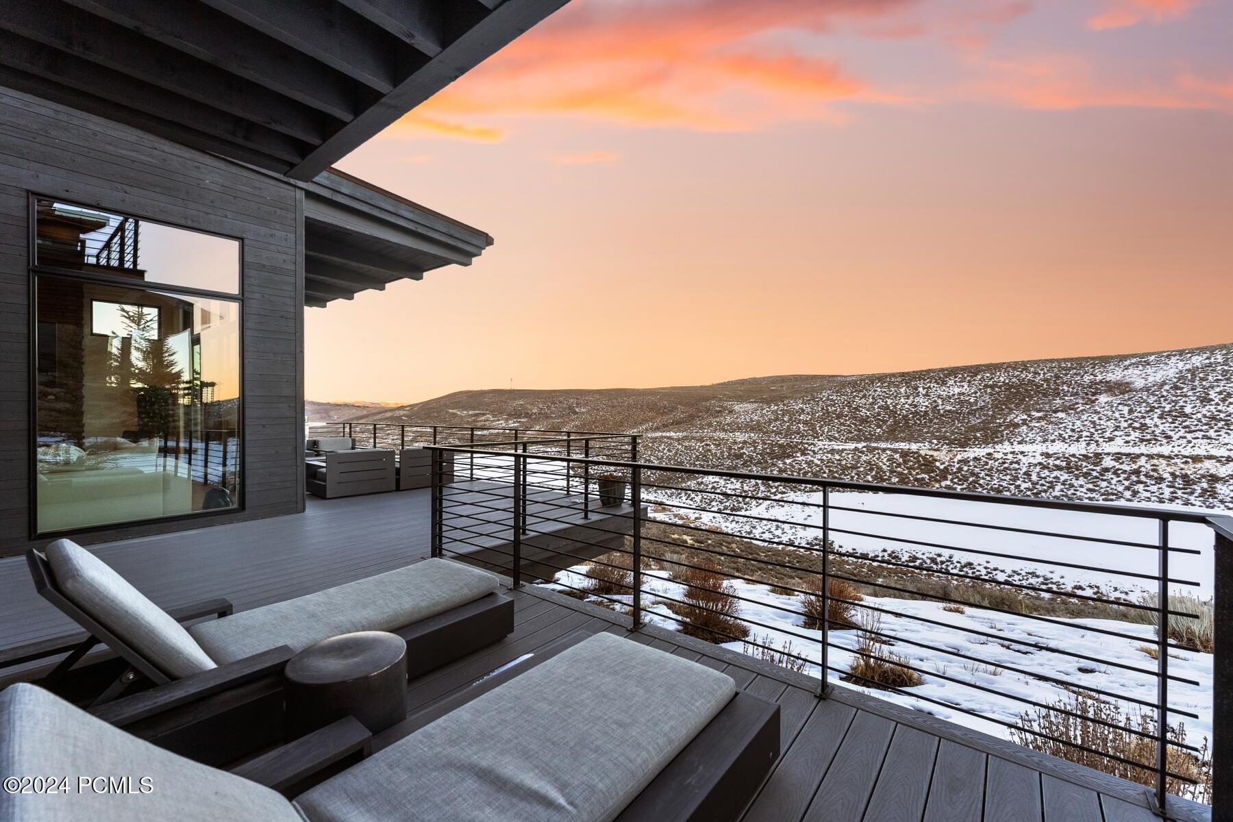 Park City, Utah 84098, United States, 3 Bedrooms Bedrooms, ,4 BathroomsBathrooms,Residential,Active,25337