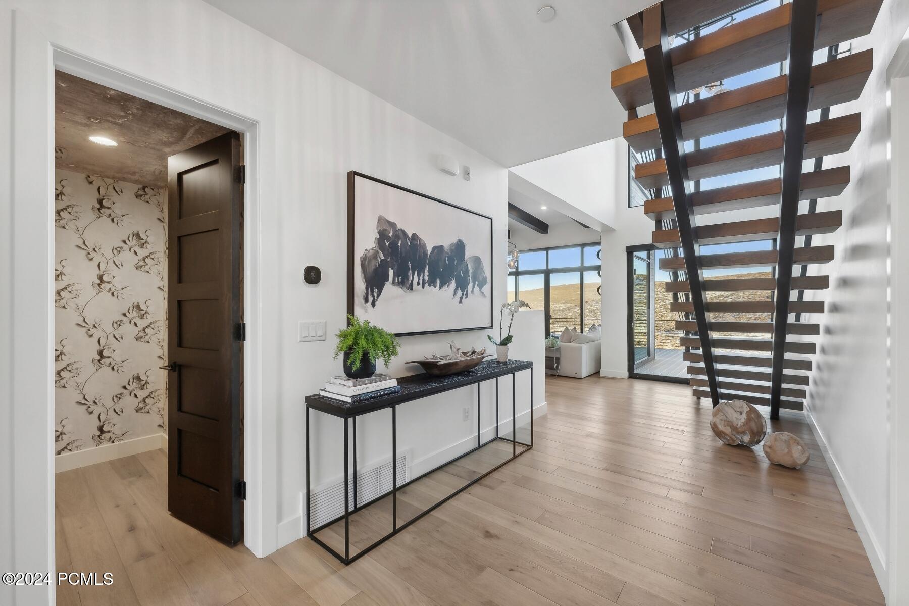 Park City, Utah 84098, United States, 3 Bedrooms Bedrooms, ,4 BathroomsBathrooms,Residential,Active,25337