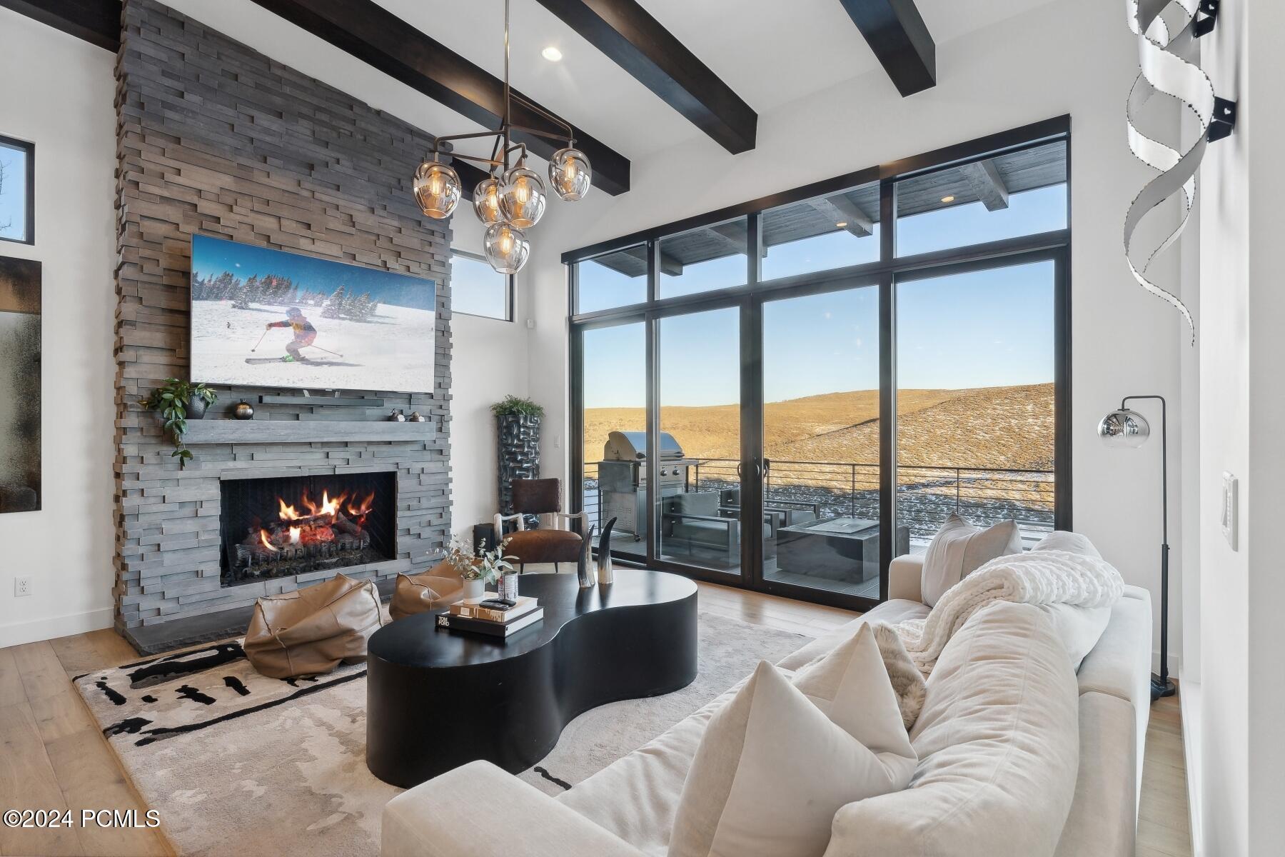 Park City, Utah 84098, United States, 3 Bedrooms Bedrooms, ,4 BathroomsBathrooms,Residential,Active,25337