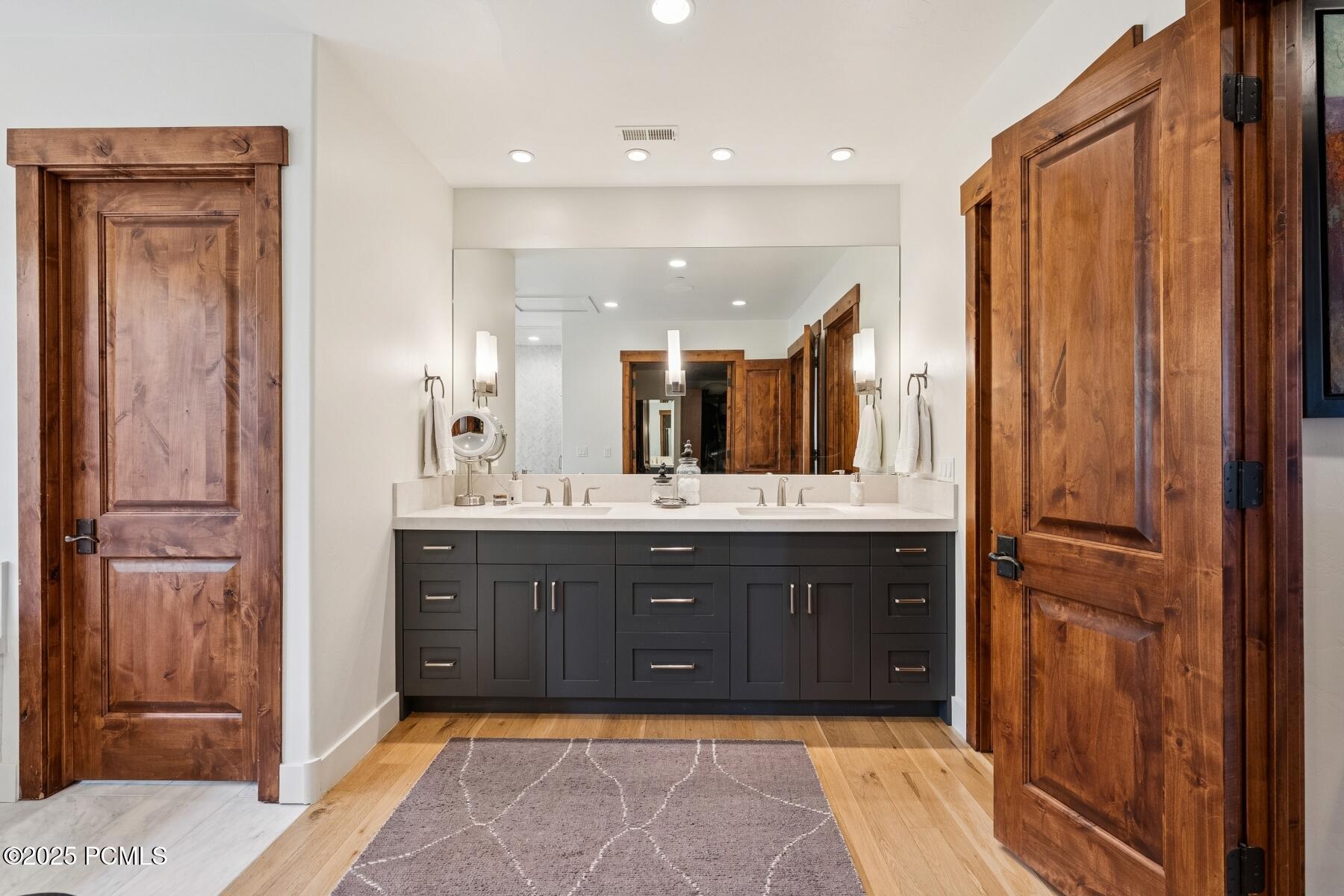 Park City, Utah 84098, United States, 4 Bedrooms Bedrooms, ,6 BathroomsBathrooms,Residential,Active,170857