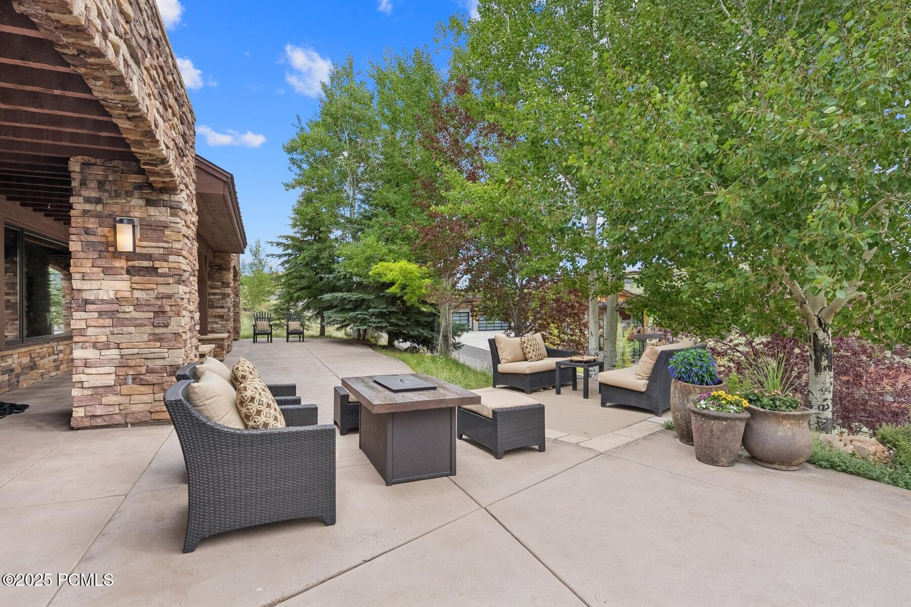 Park City, Utah 84098, United States, 4 Bedrooms Bedrooms, ,6 BathroomsBathrooms,Residential,Active,170857