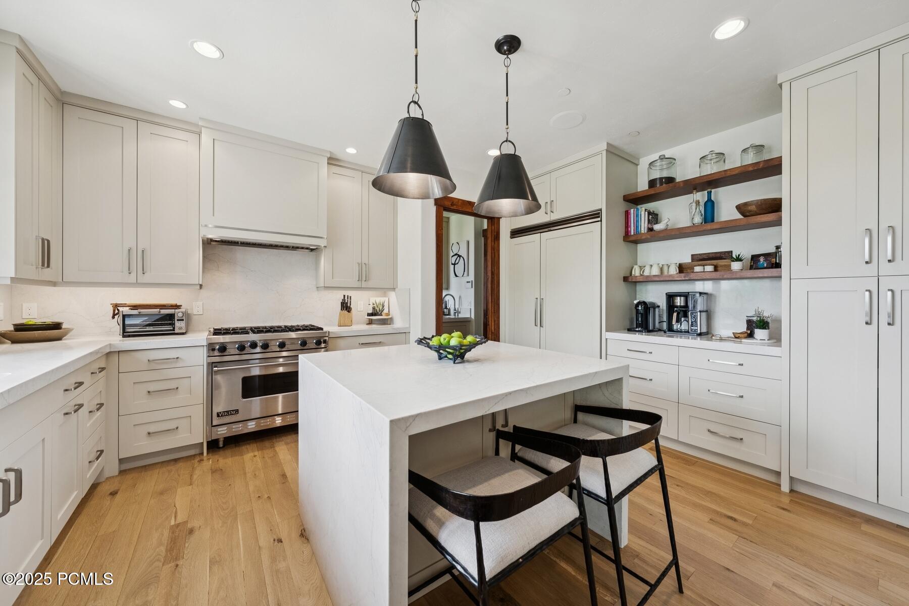 Park City, Utah 84098, United States, 4 Bedrooms Bedrooms, ,6 BathroomsBathrooms,Residential,Active,170857