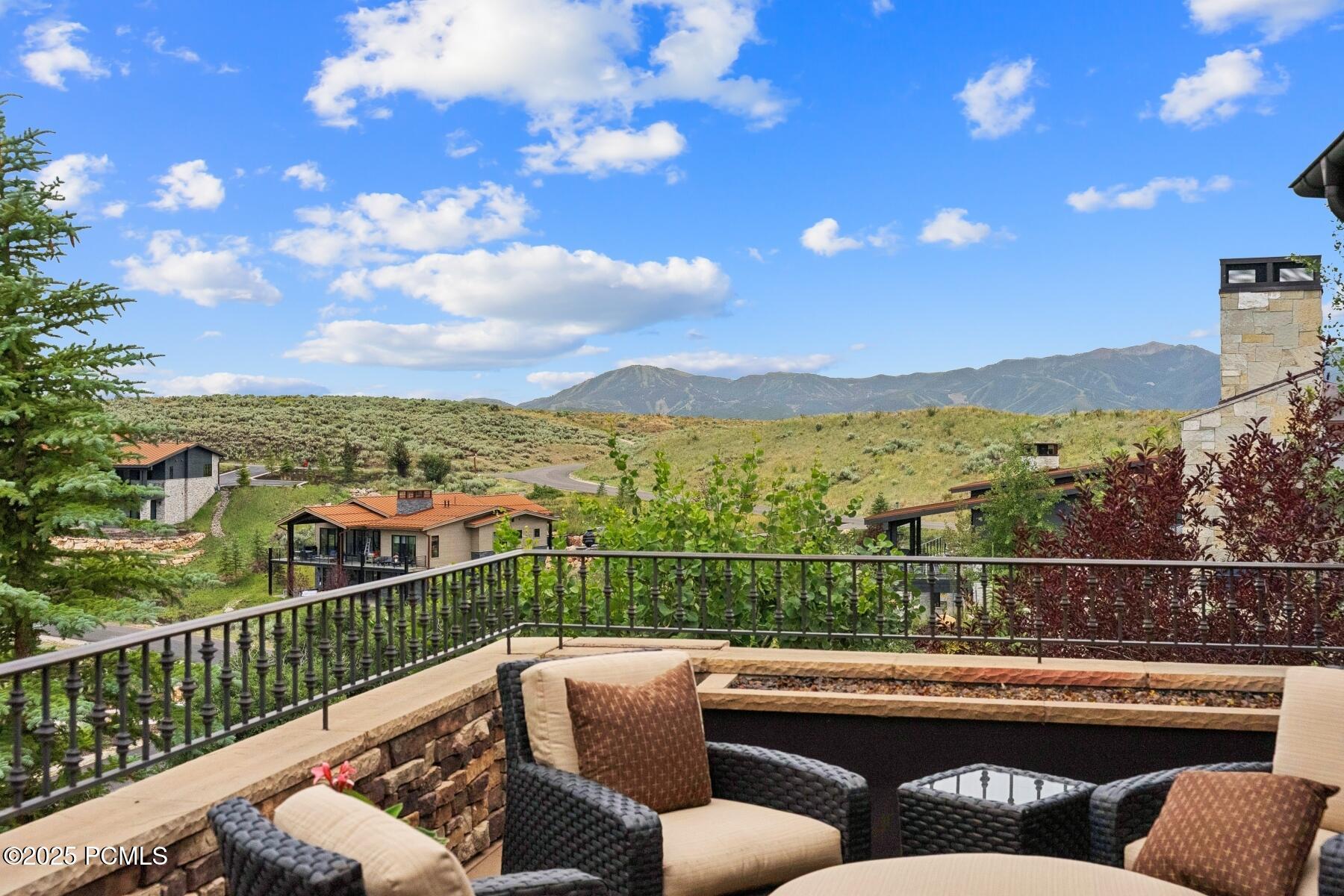 Park City, Utah 84098, United States, 4 Bedrooms Bedrooms, ,6 BathroomsBathrooms,Residential,Active,170857
