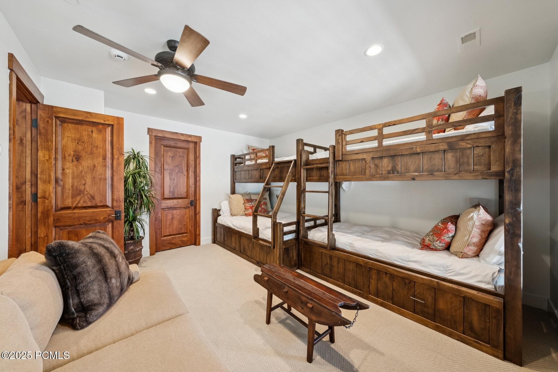 Park City, Utah 84098, United States, 4 Bedrooms Bedrooms, ,6 BathroomsBathrooms,Residential,Active,170857