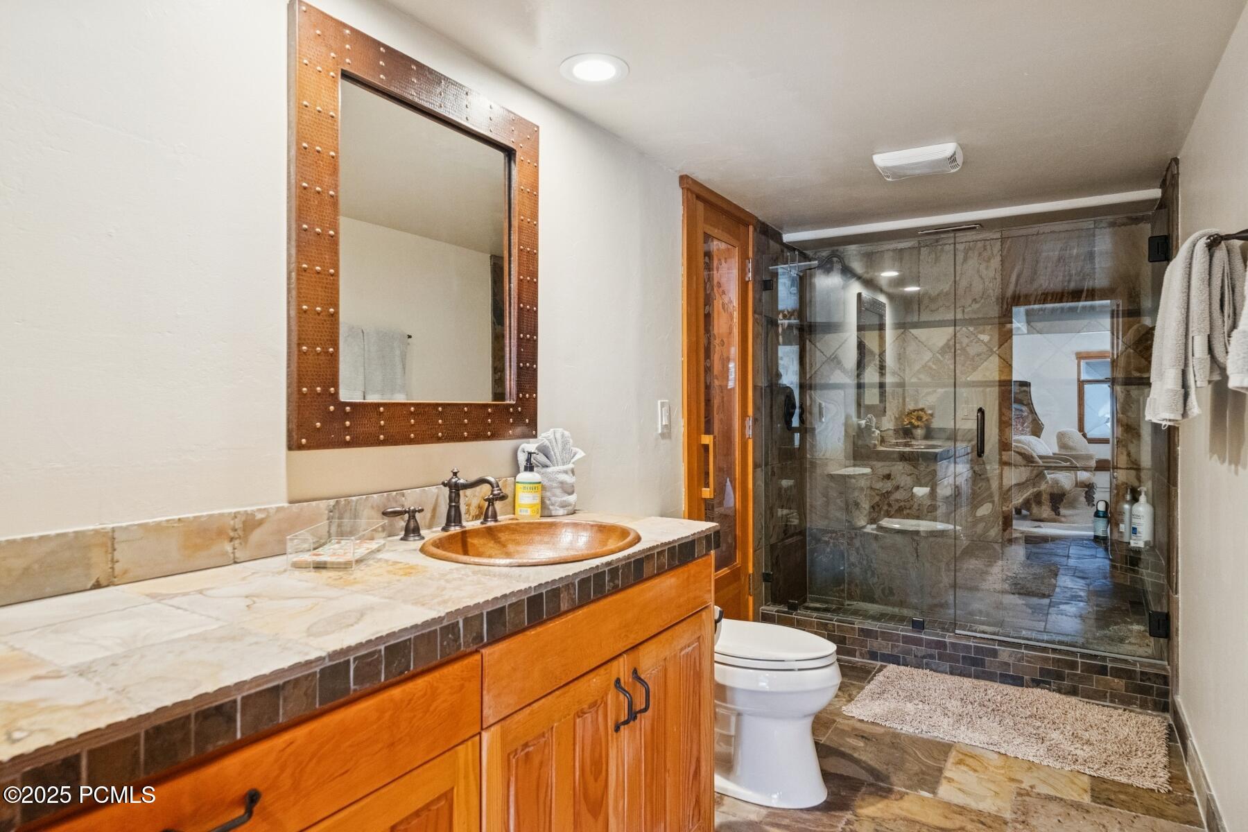 Park City, Utah 84098, United States, 4 Bedrooms Bedrooms, ,4 BathroomsBathrooms,Residential,Active,239100