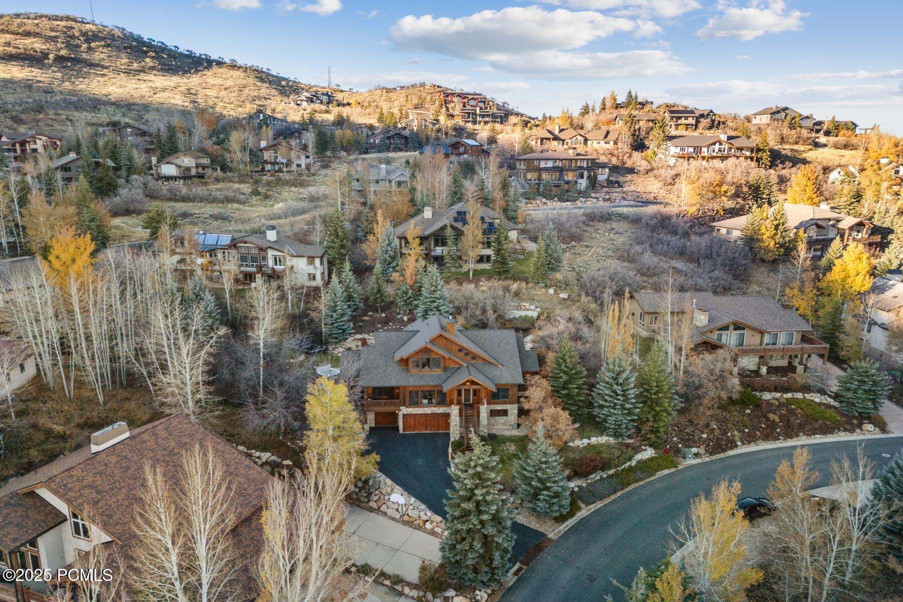 Park City, Utah 84098, United States, 4 Bedrooms Bedrooms, ,4 BathroomsBathrooms,Residential,Active,239100