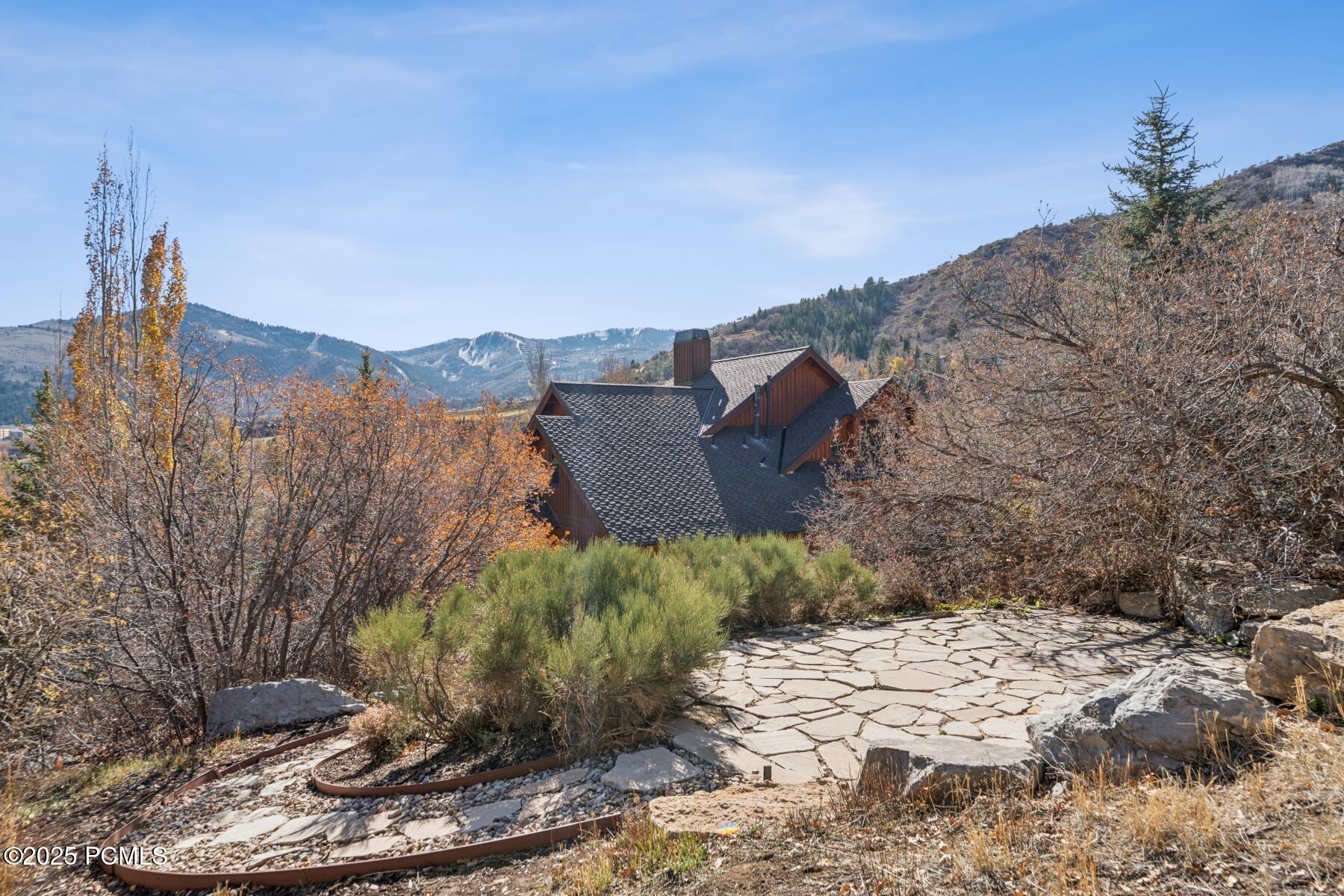 Park City, Utah 84098, United States, 4 Bedrooms Bedrooms, ,4 BathroomsBathrooms,Residential,Active,239100