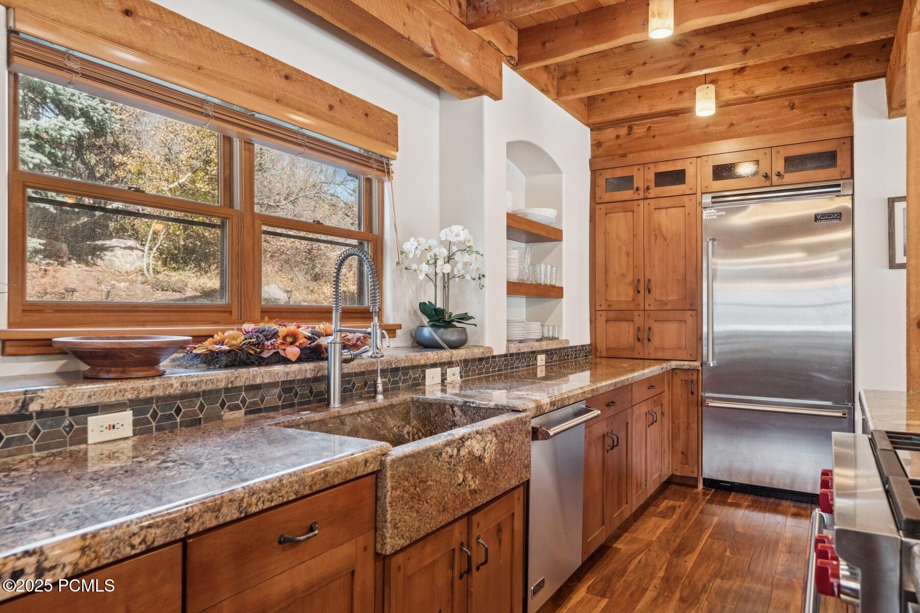 Park City, Utah 84098, United States, 4 Bedrooms Bedrooms, ,4 BathroomsBathrooms,Residential,Active,239100