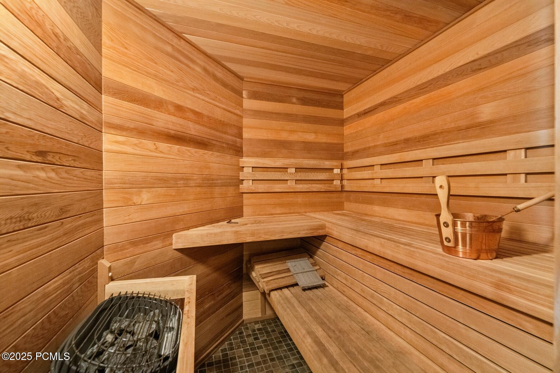 Park City, Utah 84098, United States, 4 Bedrooms Bedrooms, ,4 BathroomsBathrooms,Residential,Active,239100