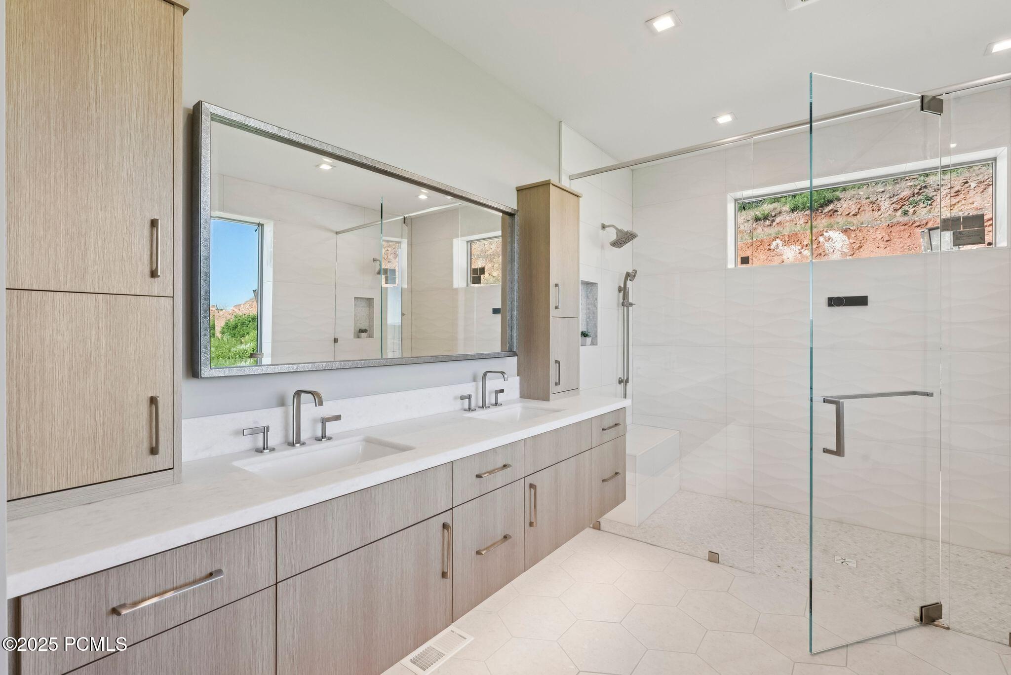 Hideout, Utah 84036, United States, 6 Bedrooms Bedrooms, ,8 BathroomsBathrooms,Residential,Active,50741