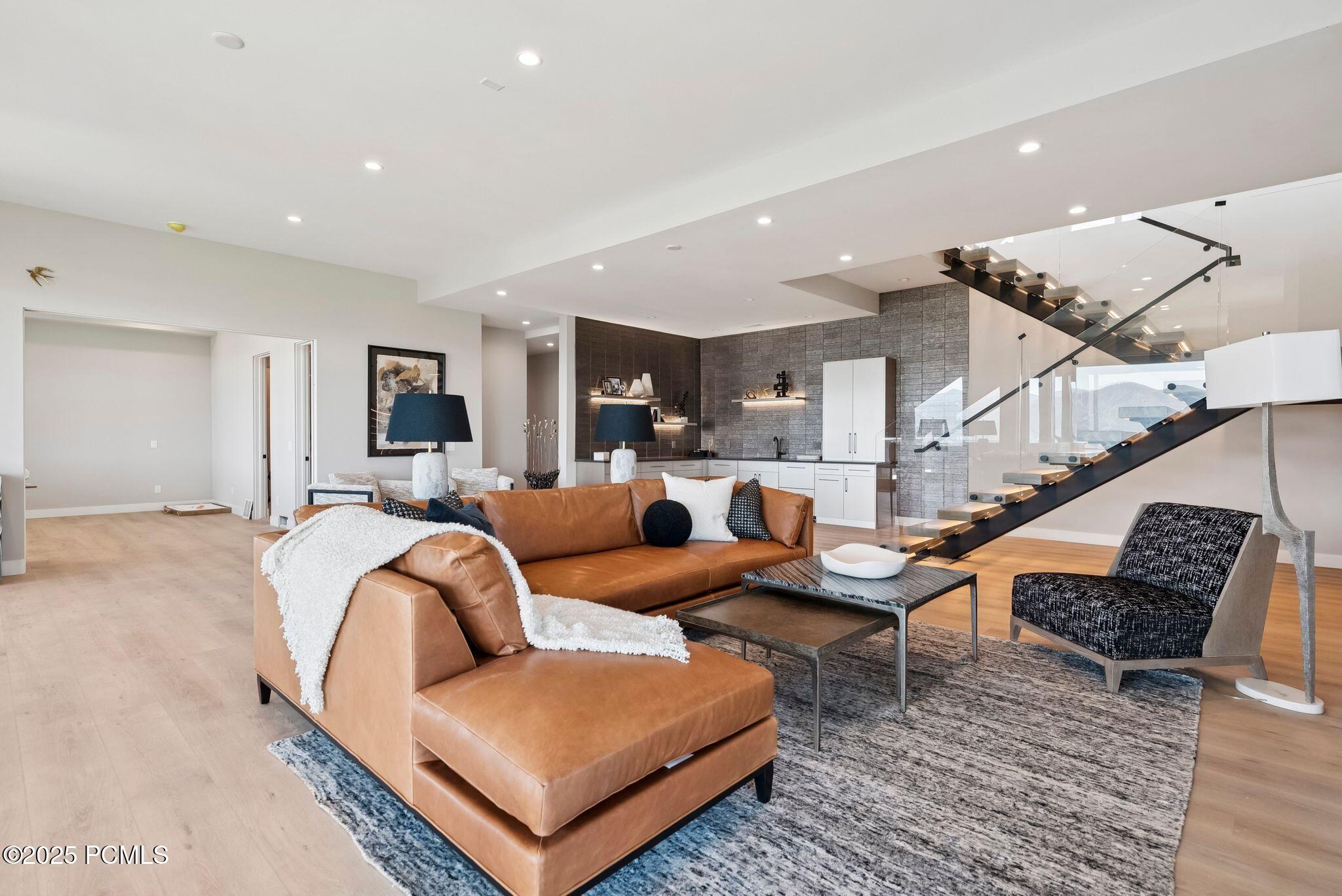 Hideout, Utah 84036, United States, 6 Bedrooms Bedrooms, ,8 BathroomsBathrooms,Residential,Active,50741