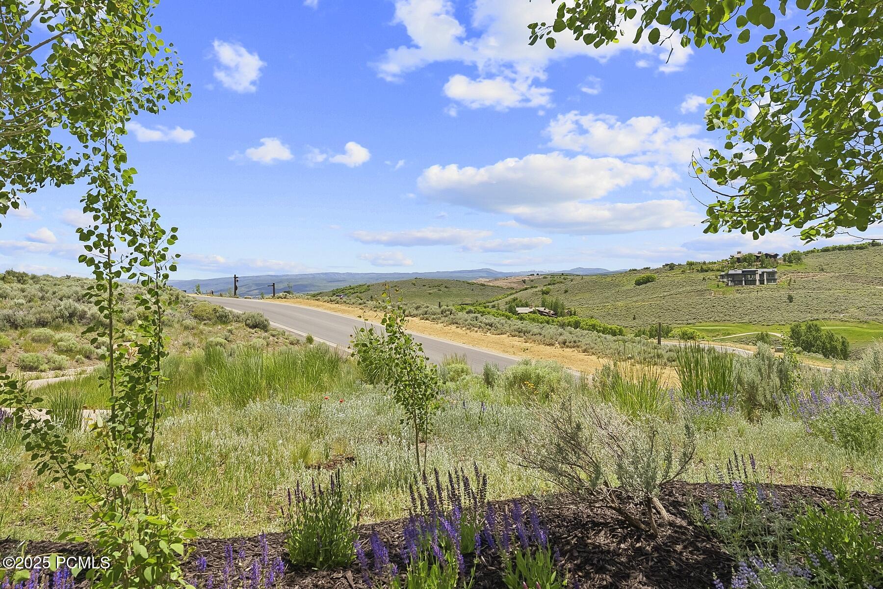 Kamas, Utah 84036, United States, 4 Bedrooms Bedrooms, ,4 BathroomsBathrooms,Residential,Pending,153143