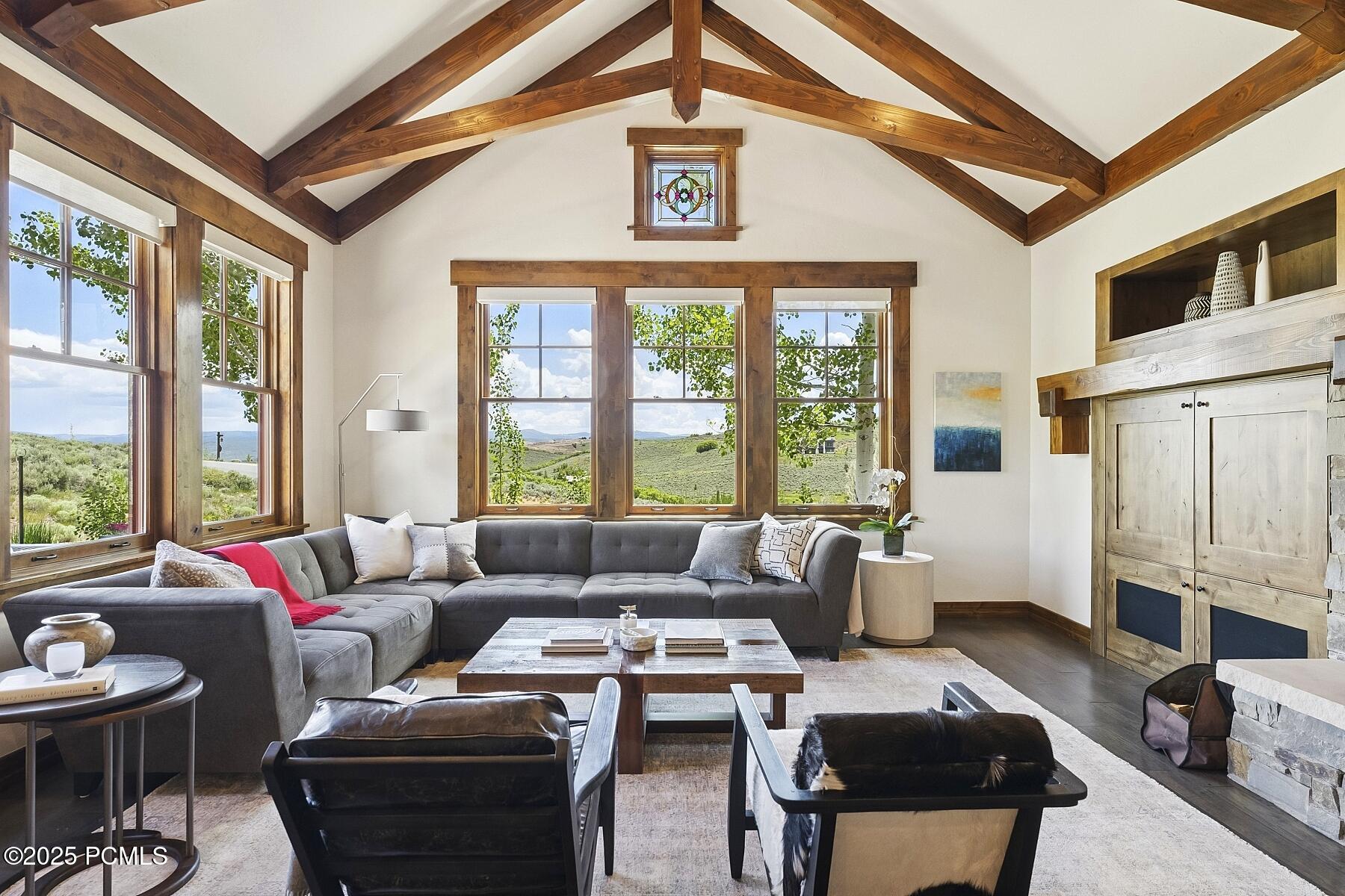 Kamas, Utah 84036, United States, 4 Bedrooms Bedrooms, ,4 BathroomsBathrooms,Residential,Pending,153143