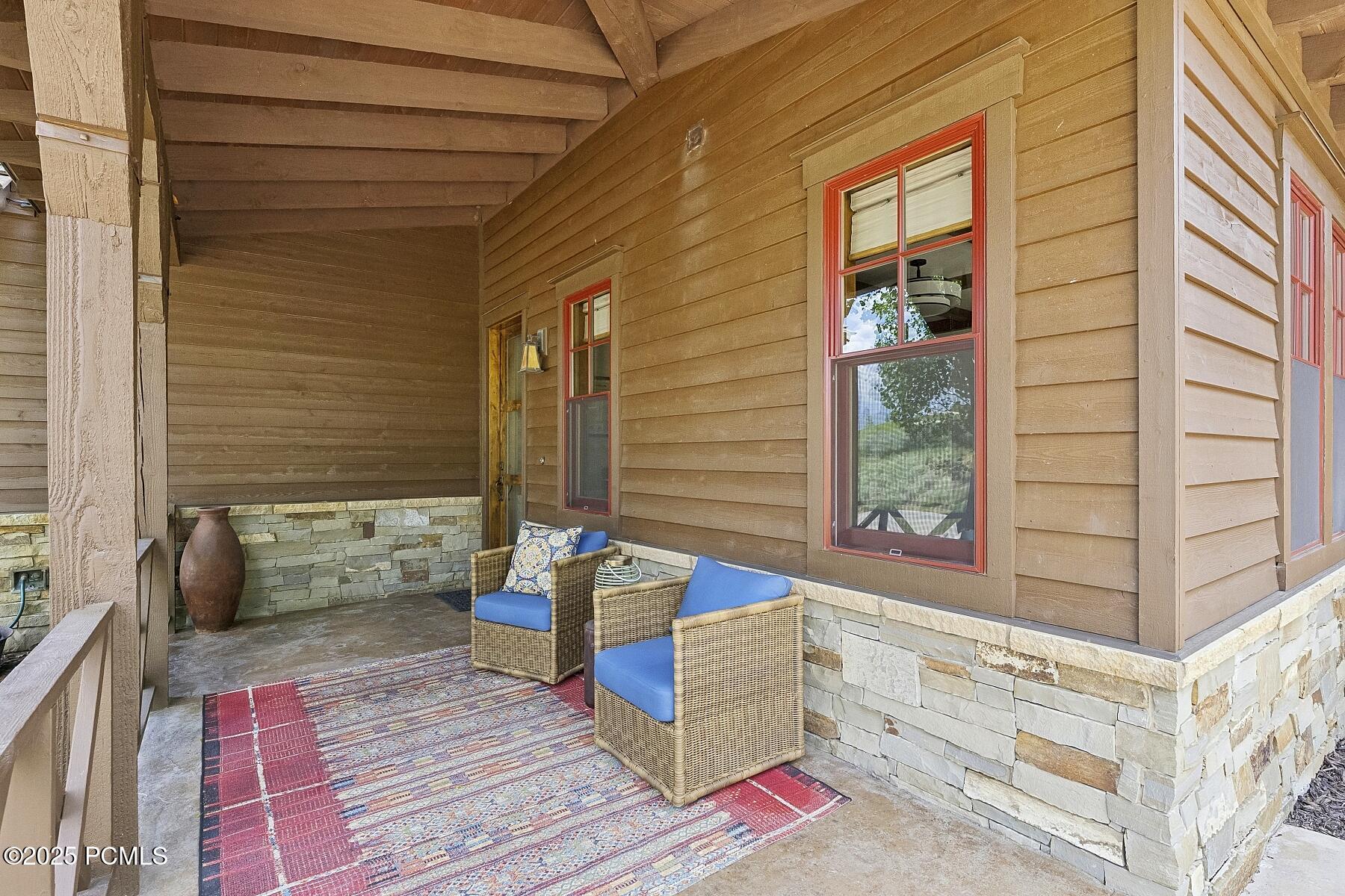 Kamas, Utah 84036, United States, 4 Bedrooms Bedrooms, ,4 BathroomsBathrooms,Residential,Pending,153143