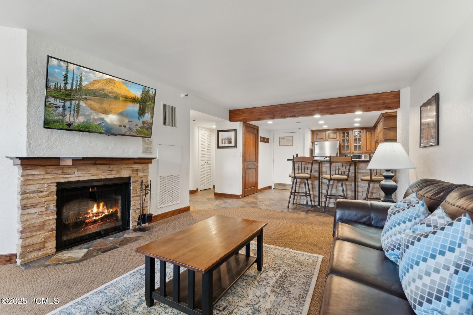 Park City, Utah 84060, United States, 1 Bedroom Bedrooms, ,2 BathroomsBathrooms,Residential,Active,134619