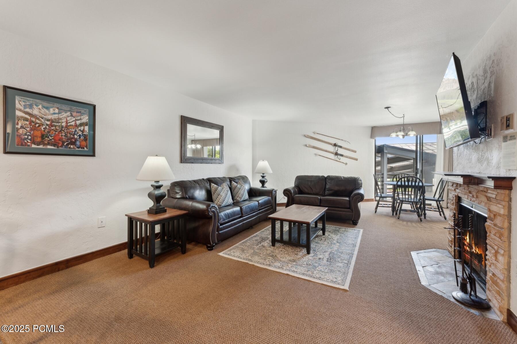 Park City, Utah 84060, United States, 1 Bedroom Bedrooms, ,2 BathroomsBathrooms,Residential,Active,134619