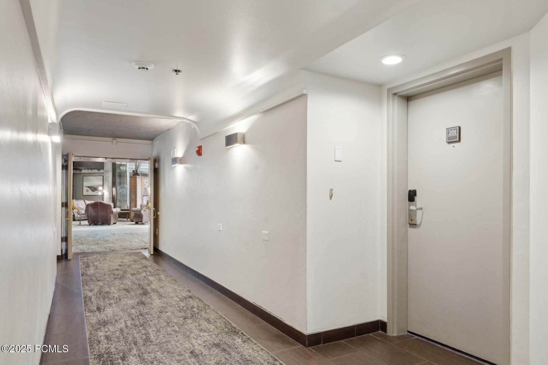 Park City, Utah 84060, United States, 1 Bedroom Bedrooms, ,2 BathroomsBathrooms,Residential,Active,134619