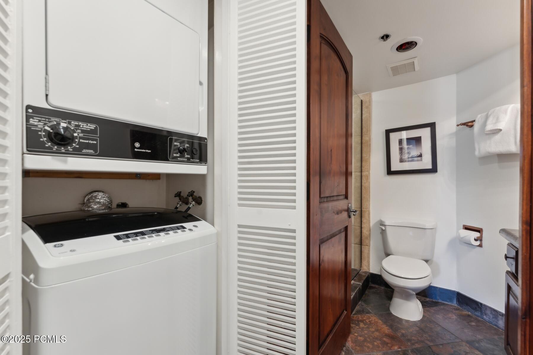 Park City, Utah 84060, United States, 1 Bedroom Bedrooms, ,2 BathroomsBathrooms,Residential,Active,134619