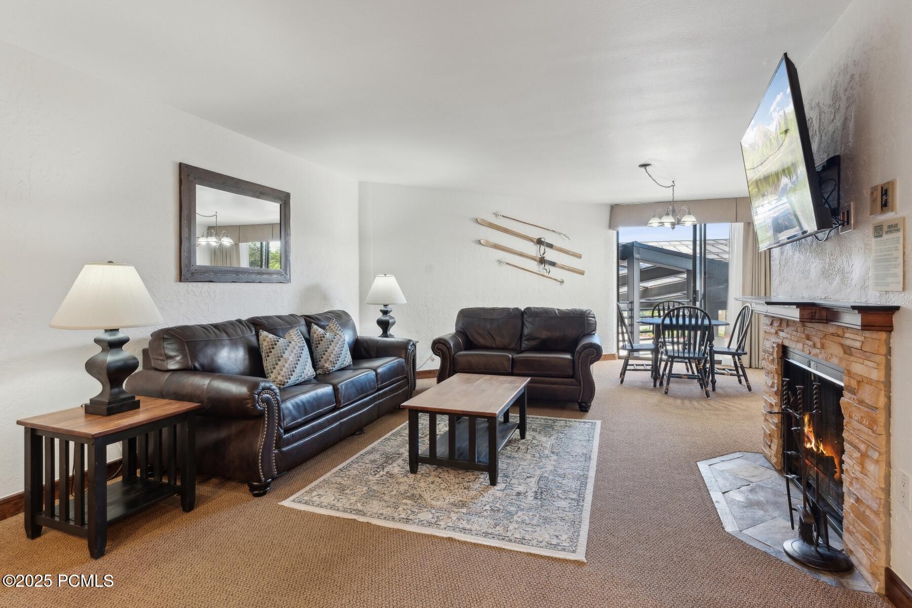 Park City, Utah 84060, United States, 1 Bedroom Bedrooms, ,2 BathroomsBathrooms,Residential,Active,134619