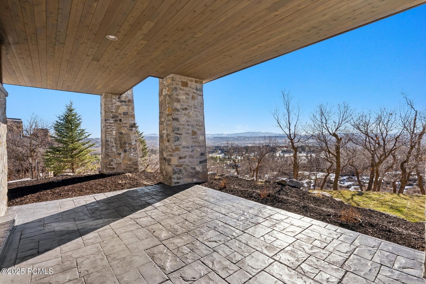 Park City, Utah 84098, United States, 5 Bedrooms Bedrooms, ,7 BathroomsBathrooms,Residential,Active,154144