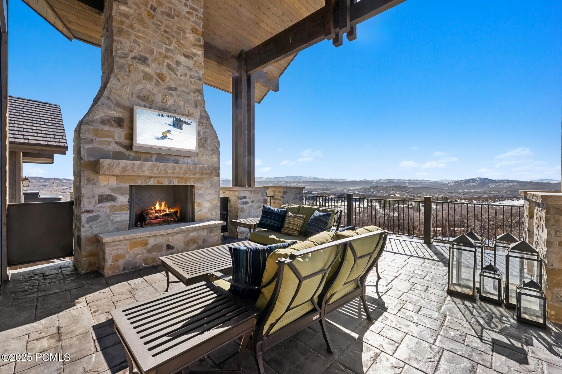 Park City, Utah 84098, United States, 5 Bedrooms Bedrooms, ,7 BathroomsBathrooms,Residential,Active,154144