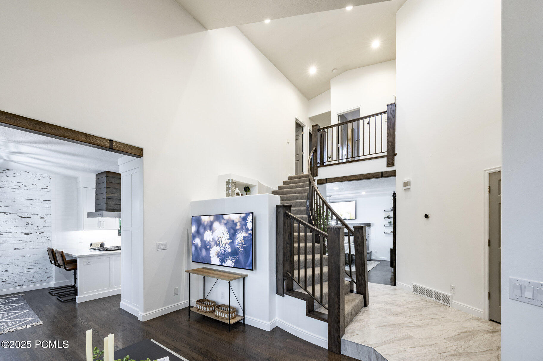 4042 Hilltop Court, Park City, Utah image 12