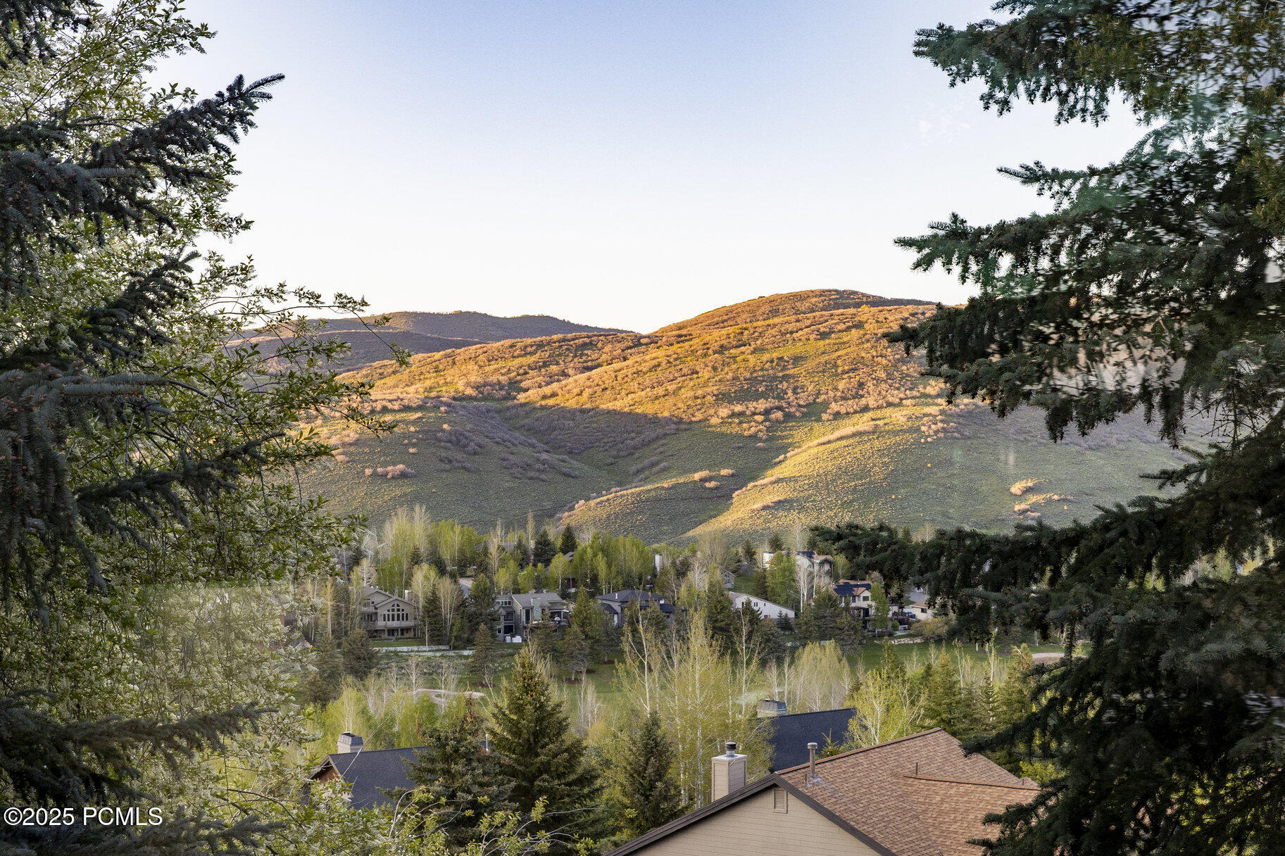 4042 Hilltop Court, Park City, Utah image 3