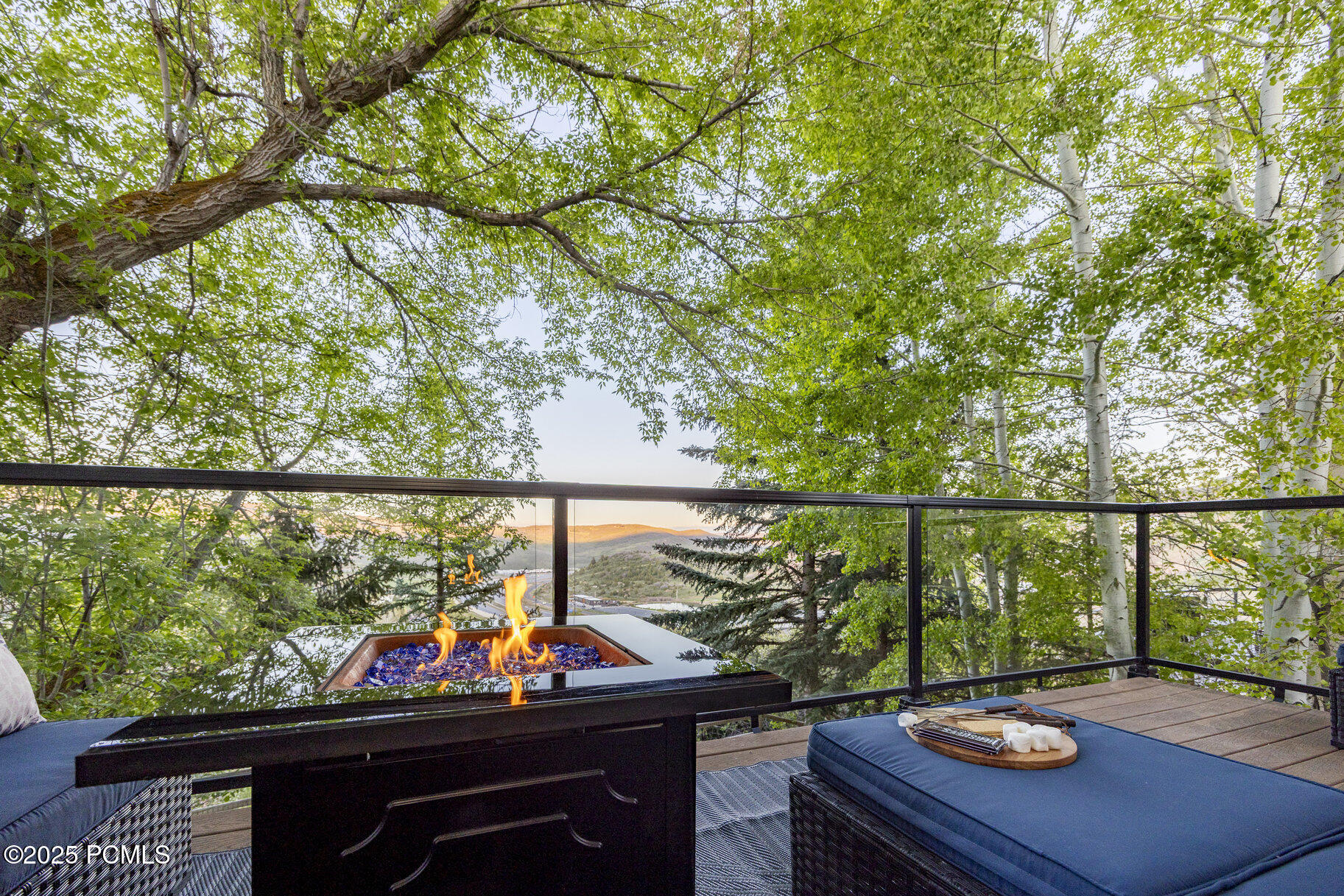 4042 Hilltop Court, Park City, Utah image 8