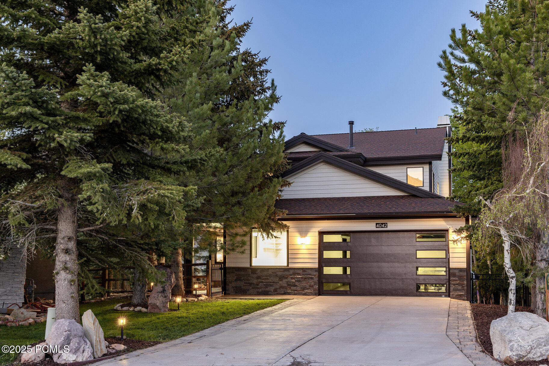 4042 Hilltop Court, Park City, Utah image 6