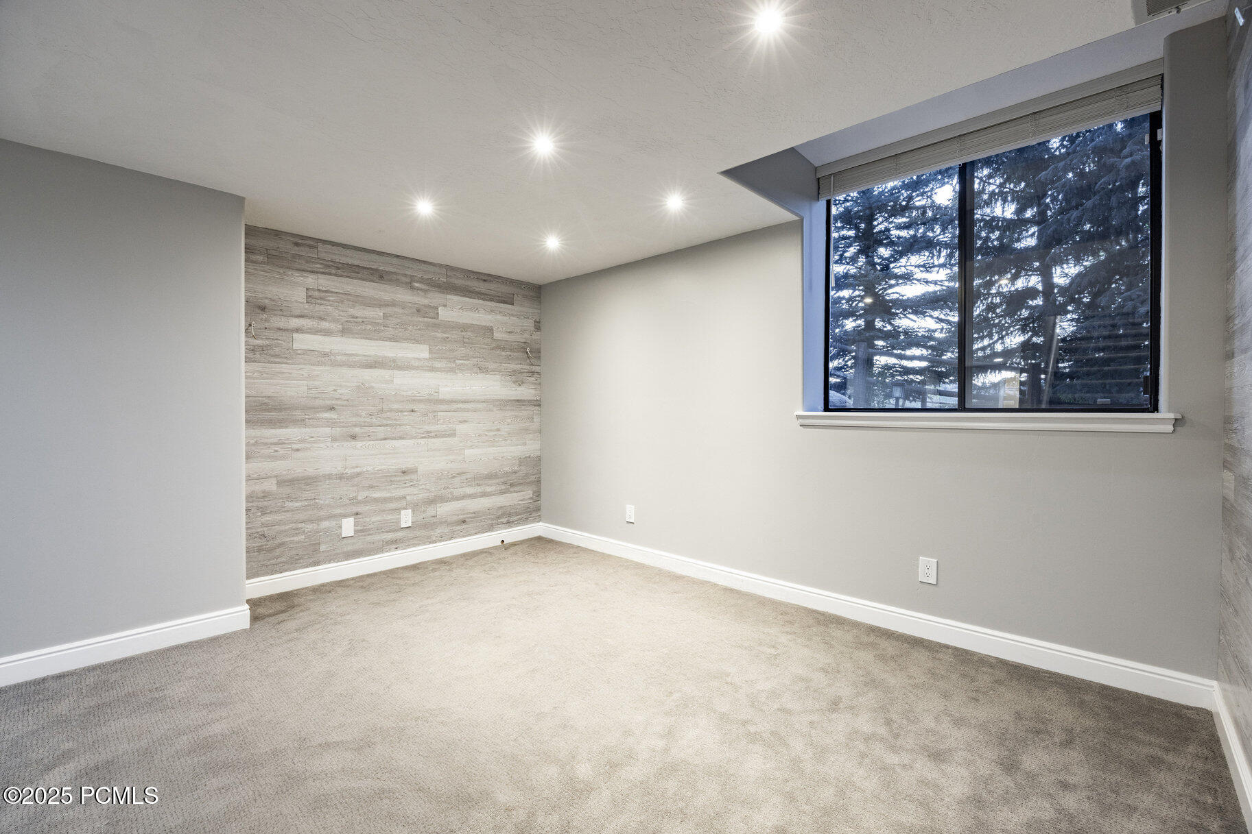 4042 Hilltop Court, Park City, Utah image 38