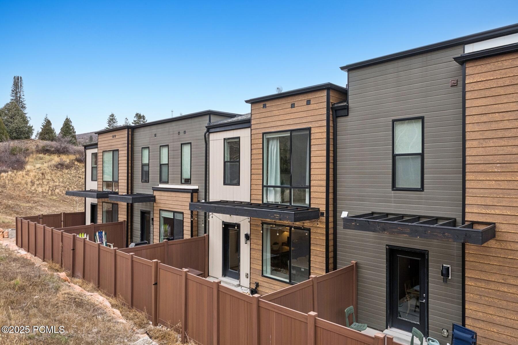 Park City, Utah 84098, United States, 3 Bedrooms Bedrooms, ,3 BathroomsBathrooms,Residential,Active,243838