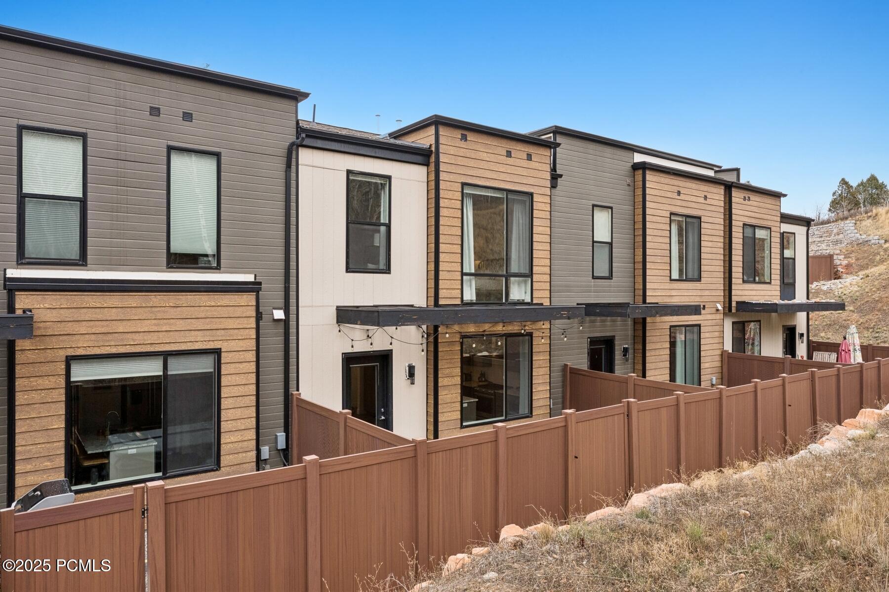 Park City, Utah 84098, United States, 3 Bedrooms Bedrooms, ,3 BathroomsBathrooms,Residential,Active,243838