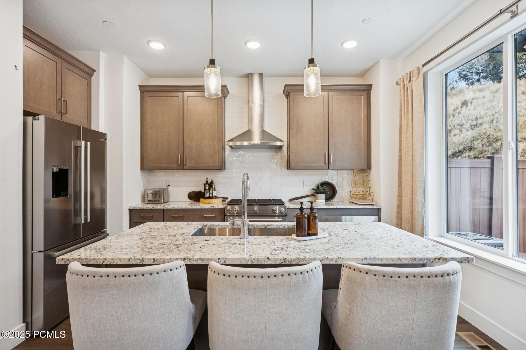 Park City, Utah 84098, United States, 3 Bedrooms Bedrooms, ,3 BathroomsBathrooms,Residential,Active,243838