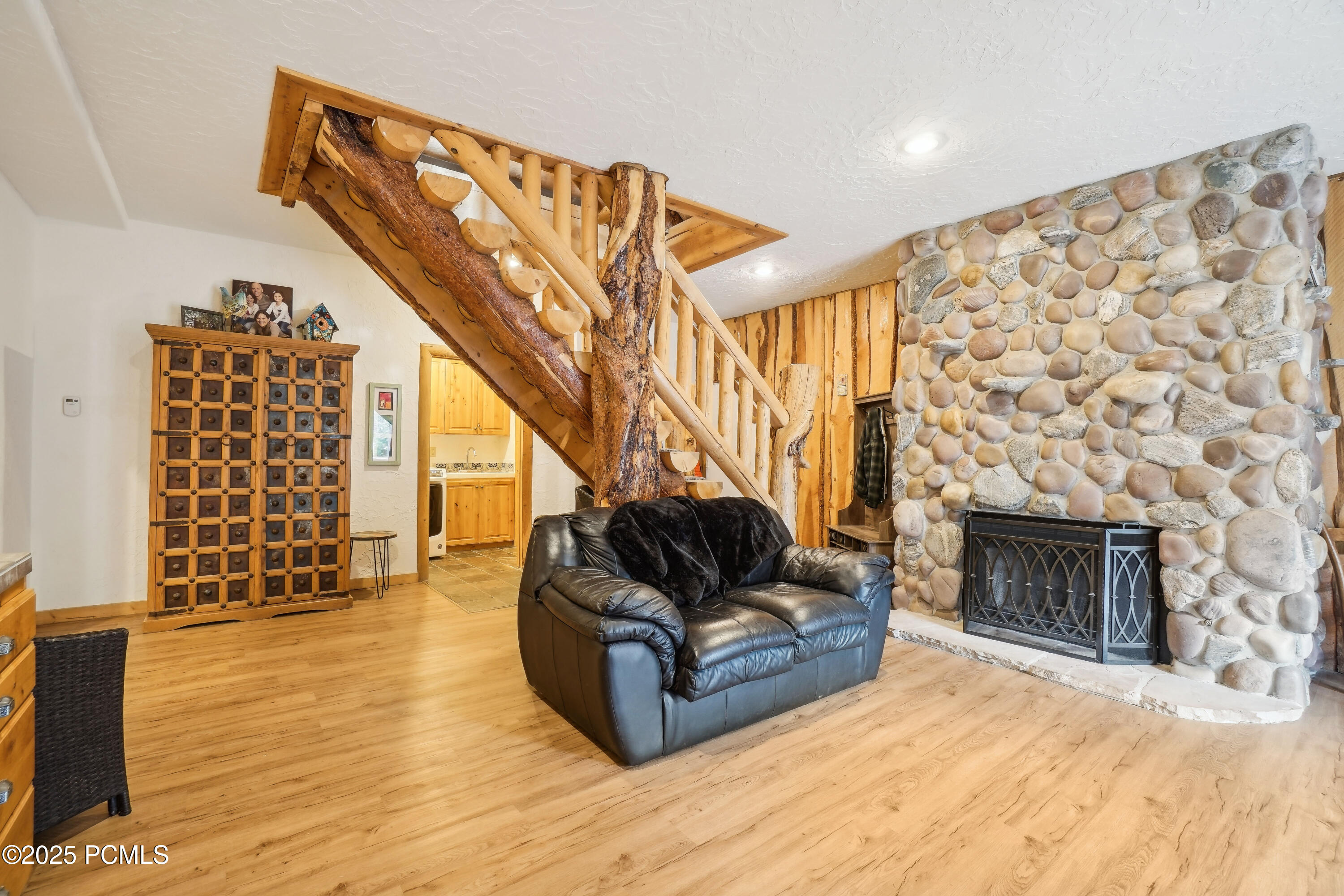 705 Matterhorn Drive, Park City, Utah image 5