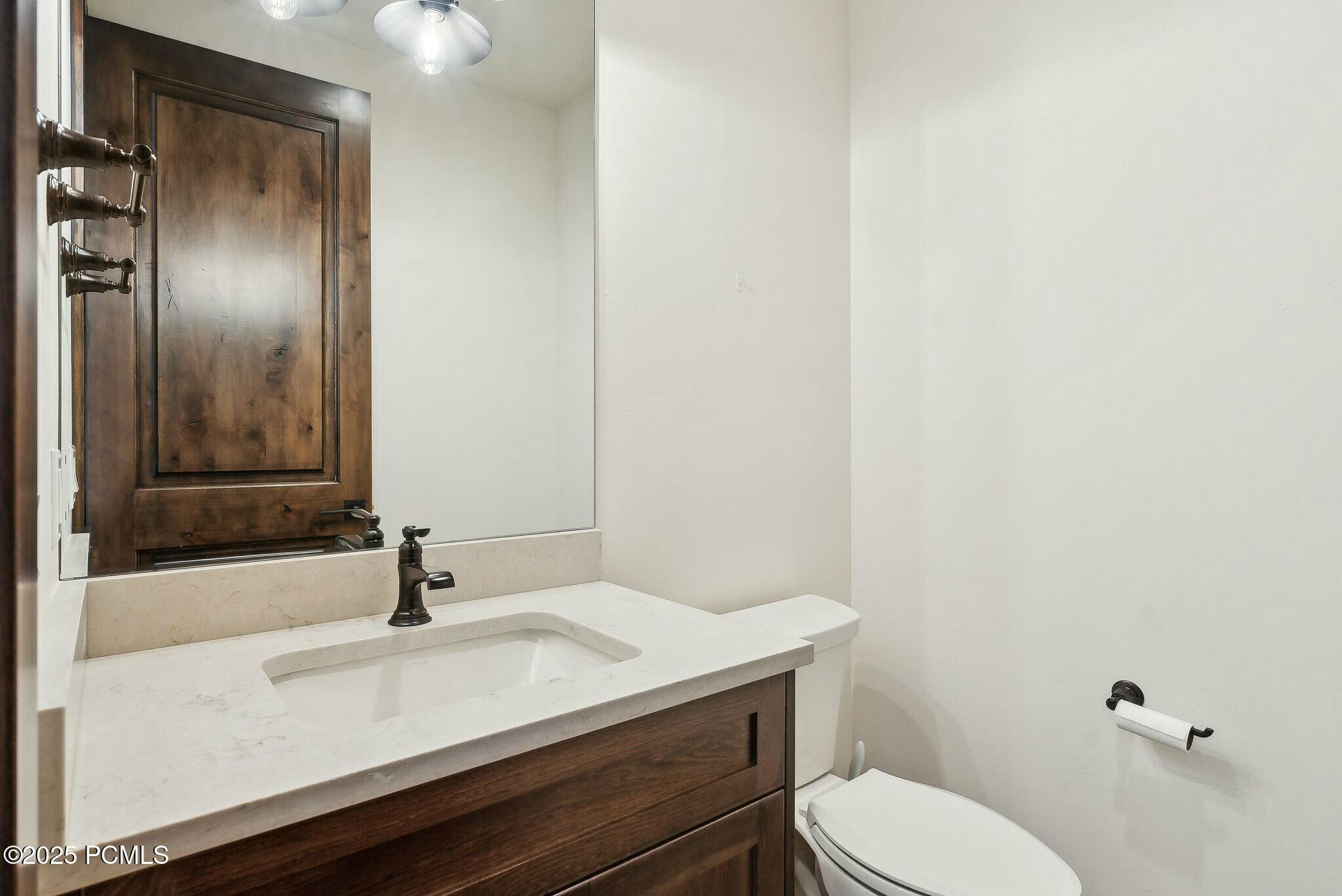 Kamas, Utah 84036, United States, 4 Bedrooms Bedrooms, ,5 BathroomsBathrooms,Residential,Active,94612