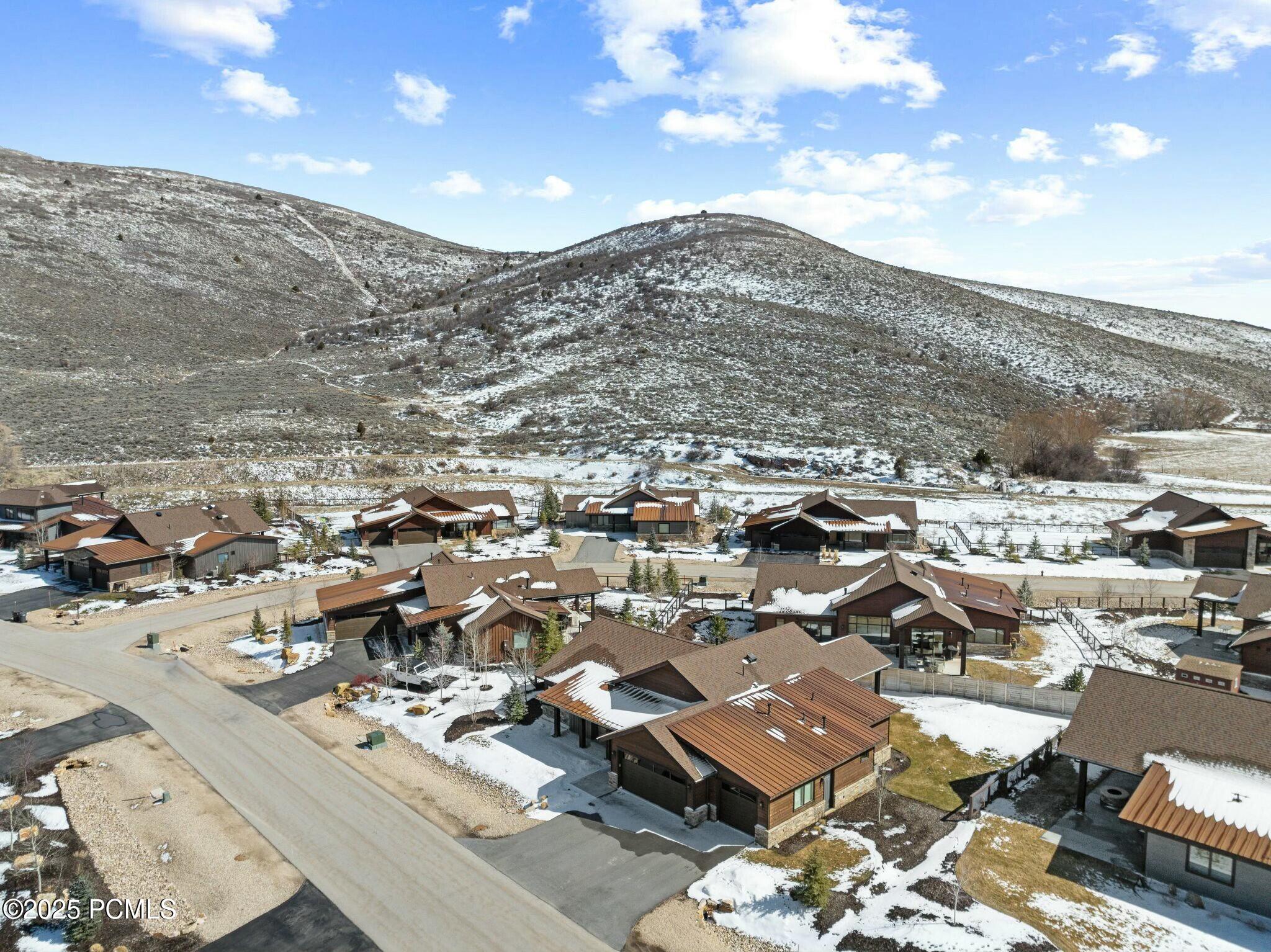 Kamas, Utah 84036, United States, 4 Bedrooms Bedrooms, ,5 BathroomsBathrooms,Residential,Active,94612