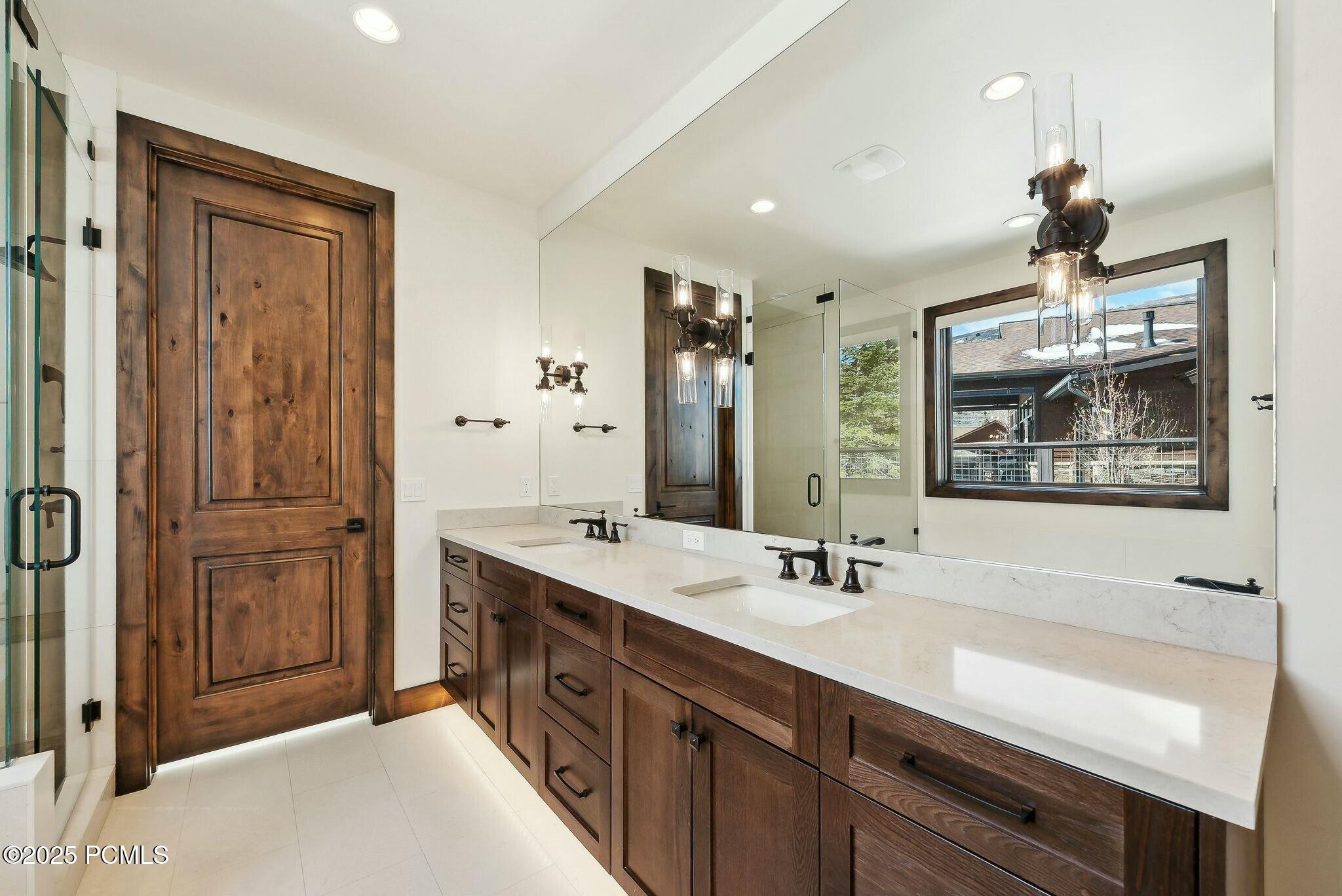 Kamas, Utah 84036, United States, 4 Bedrooms Bedrooms, ,5 BathroomsBathrooms,Residential,Active,94612